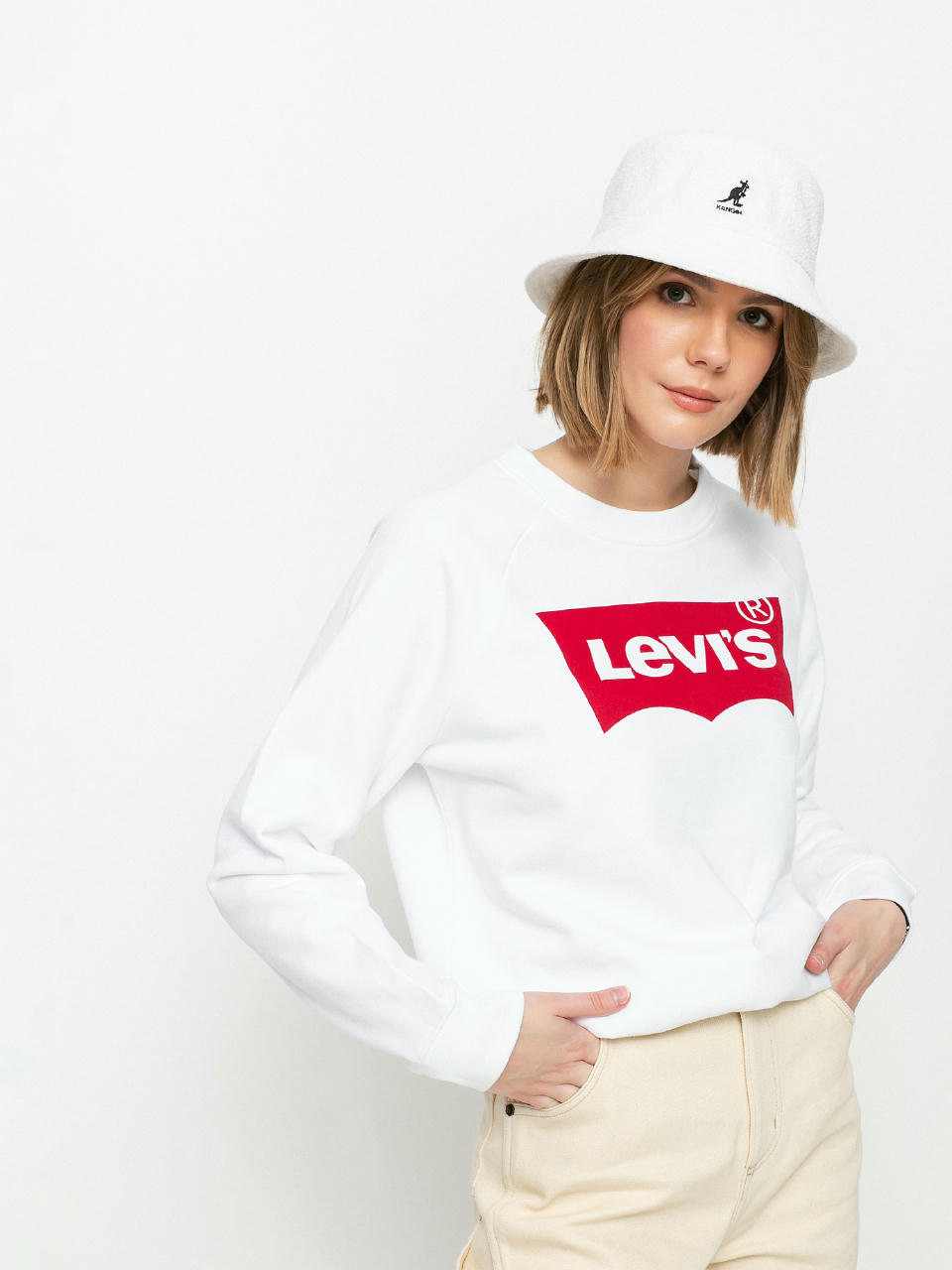 Levi's® Relaxed Graphic Sweatshirt Wmn (better batwing white)