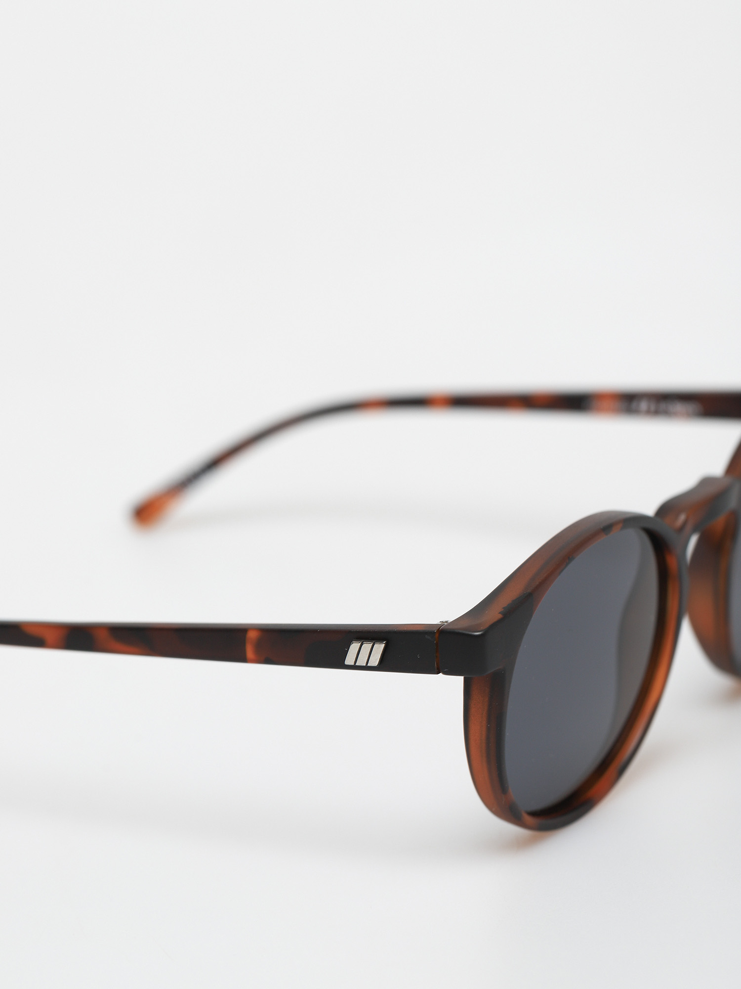 Le Specs Teen Spirit Deux Sunglasses (matte tort)