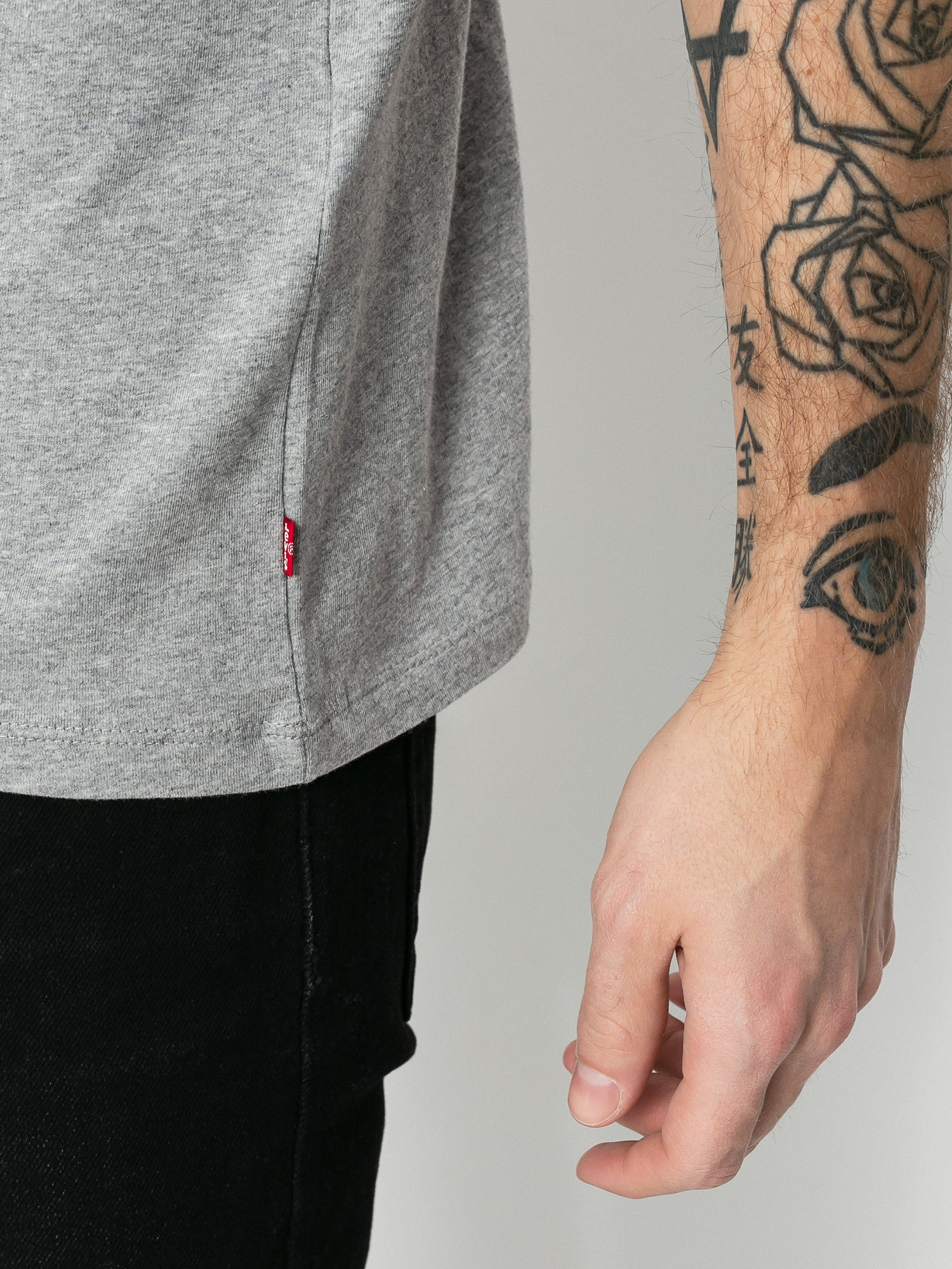 Levi's® Graphic T-shirt (heather grey)