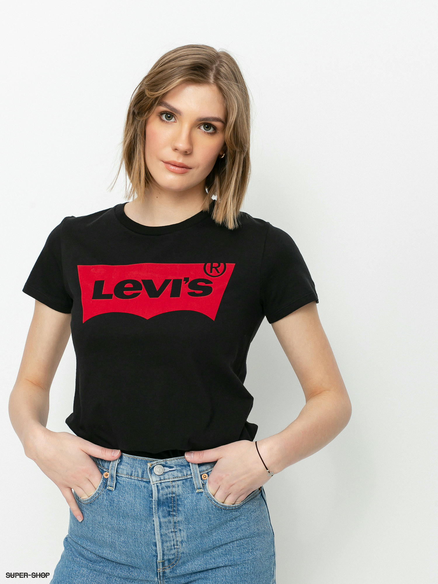 levis t shirt women price