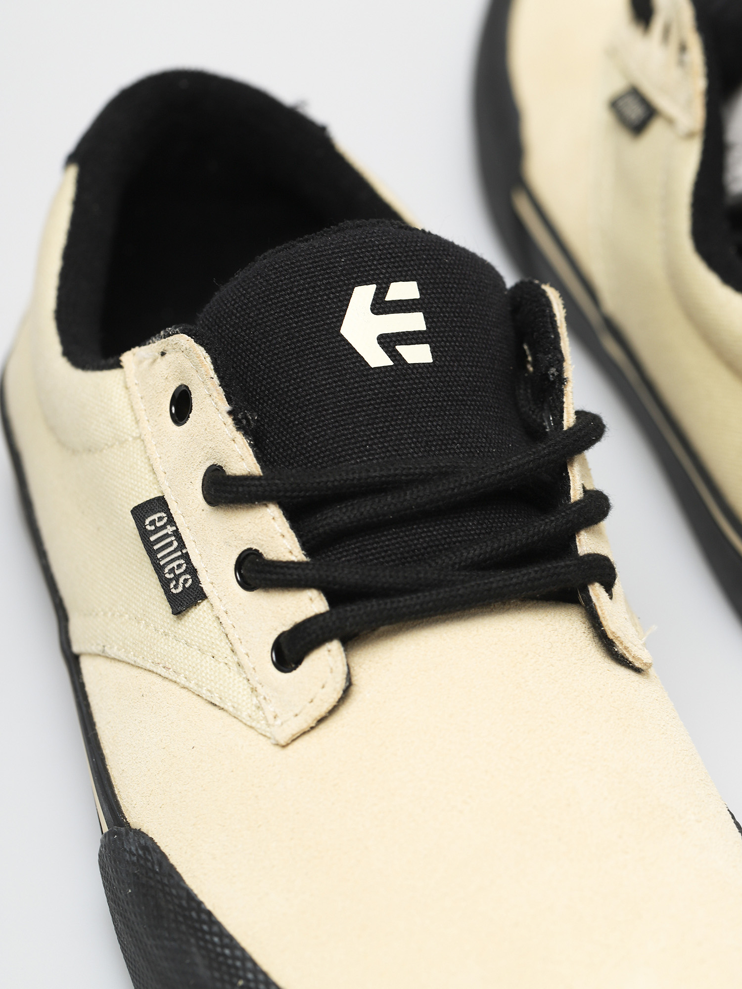 Etnies Jameson Vulc Shoes (creme)