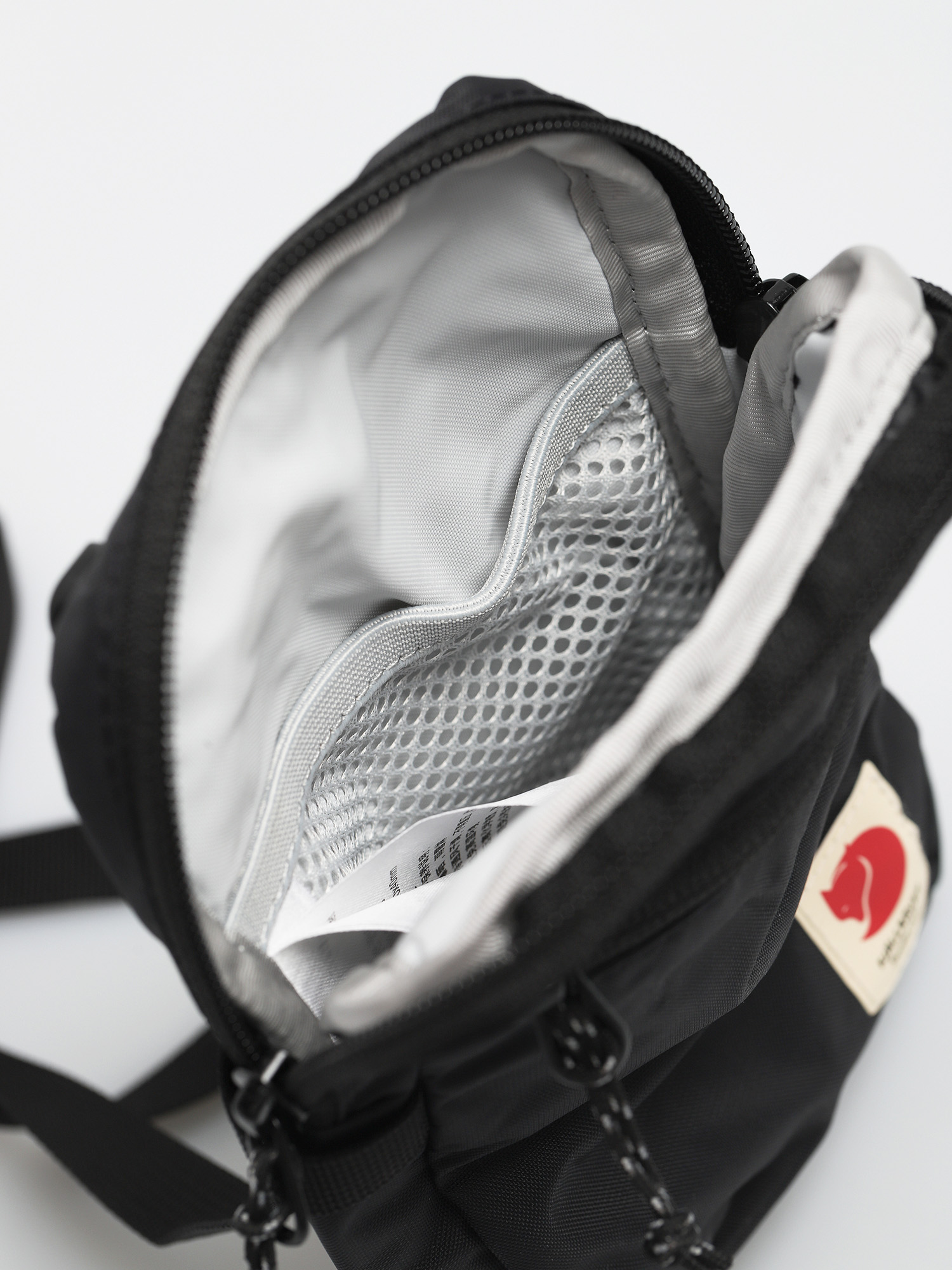 Fjallraven High Coast Pocket Schultertasche (black)