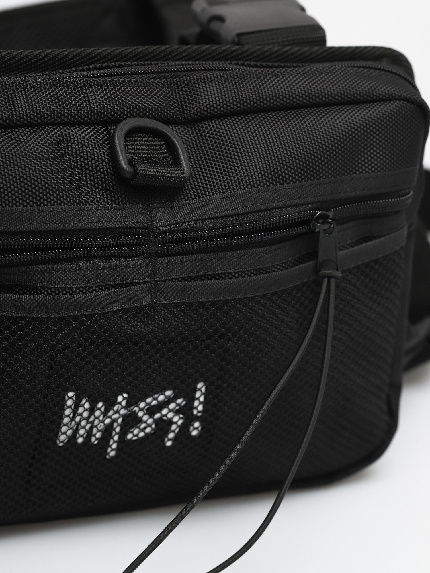 MassDnm Chest Bag Signature Tasche (black)