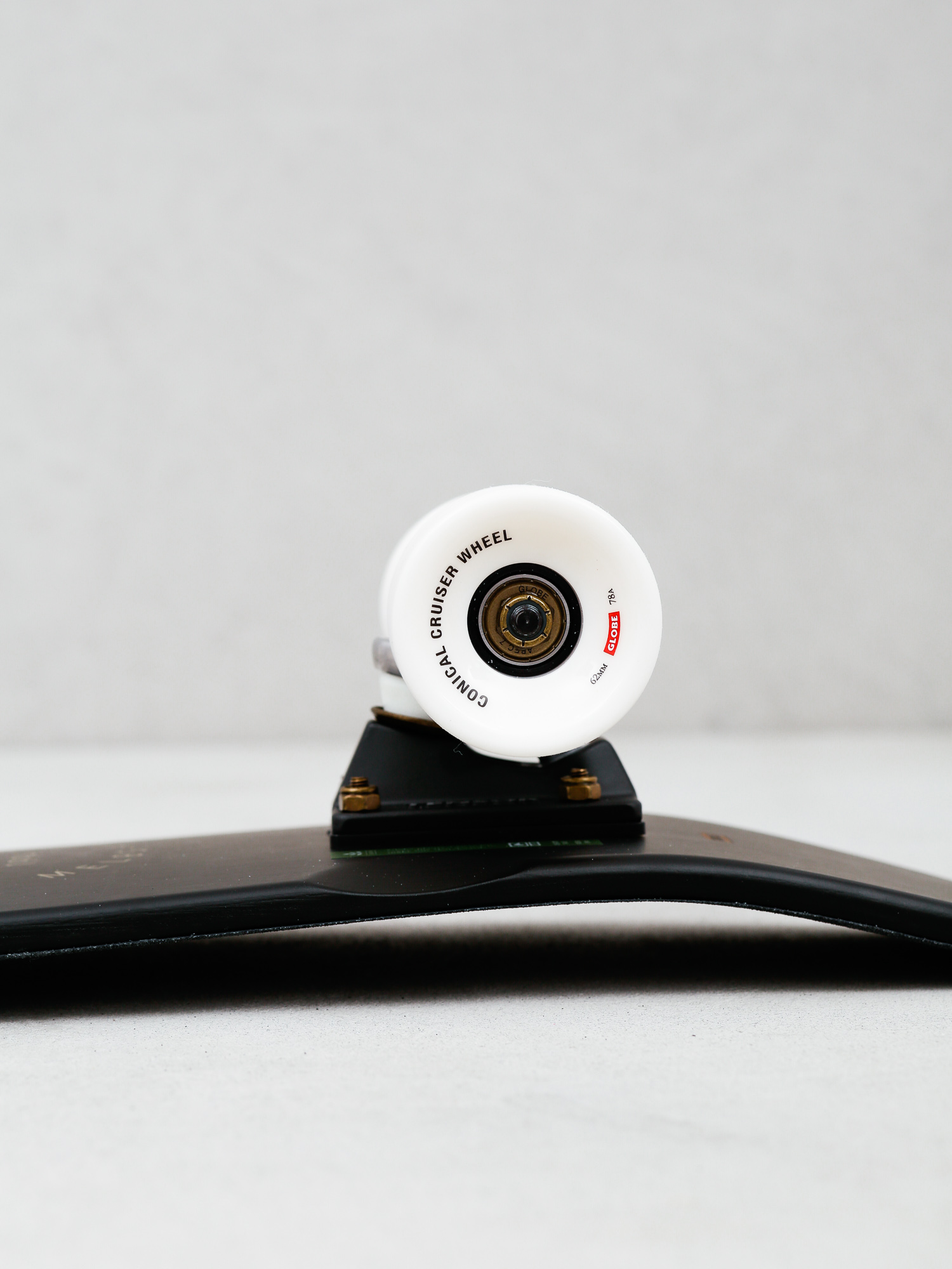 Globe Blazer Cruiser (walnut)