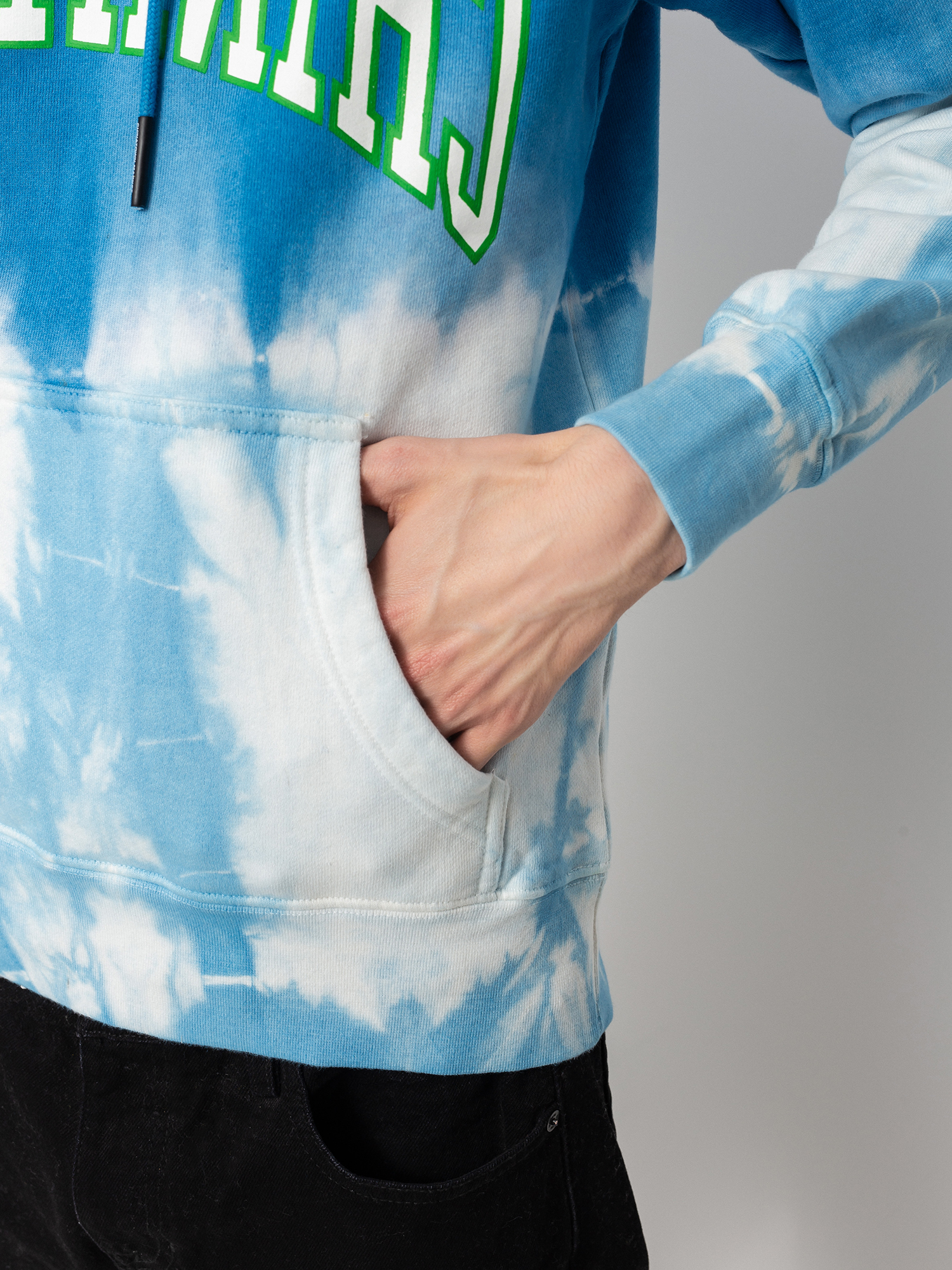 Chinatown Market Reverse Arc Tie Dye HD Hoodie (blue tie dye)