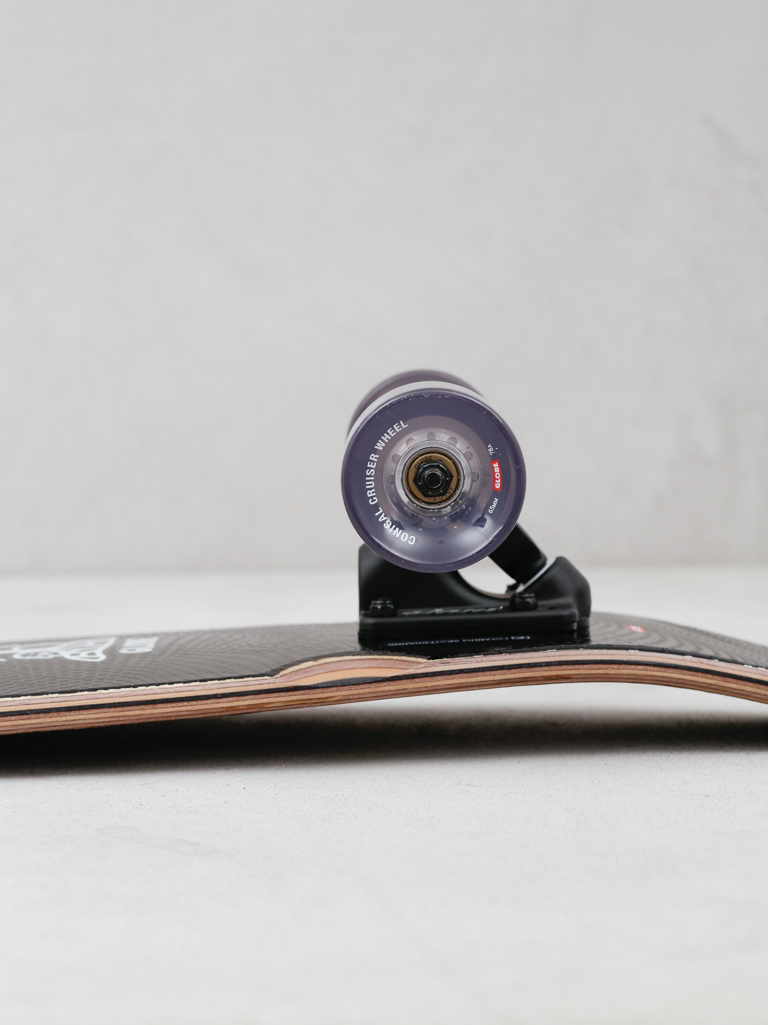 Globe Pinner Classic Longboard (coconut/black tide)