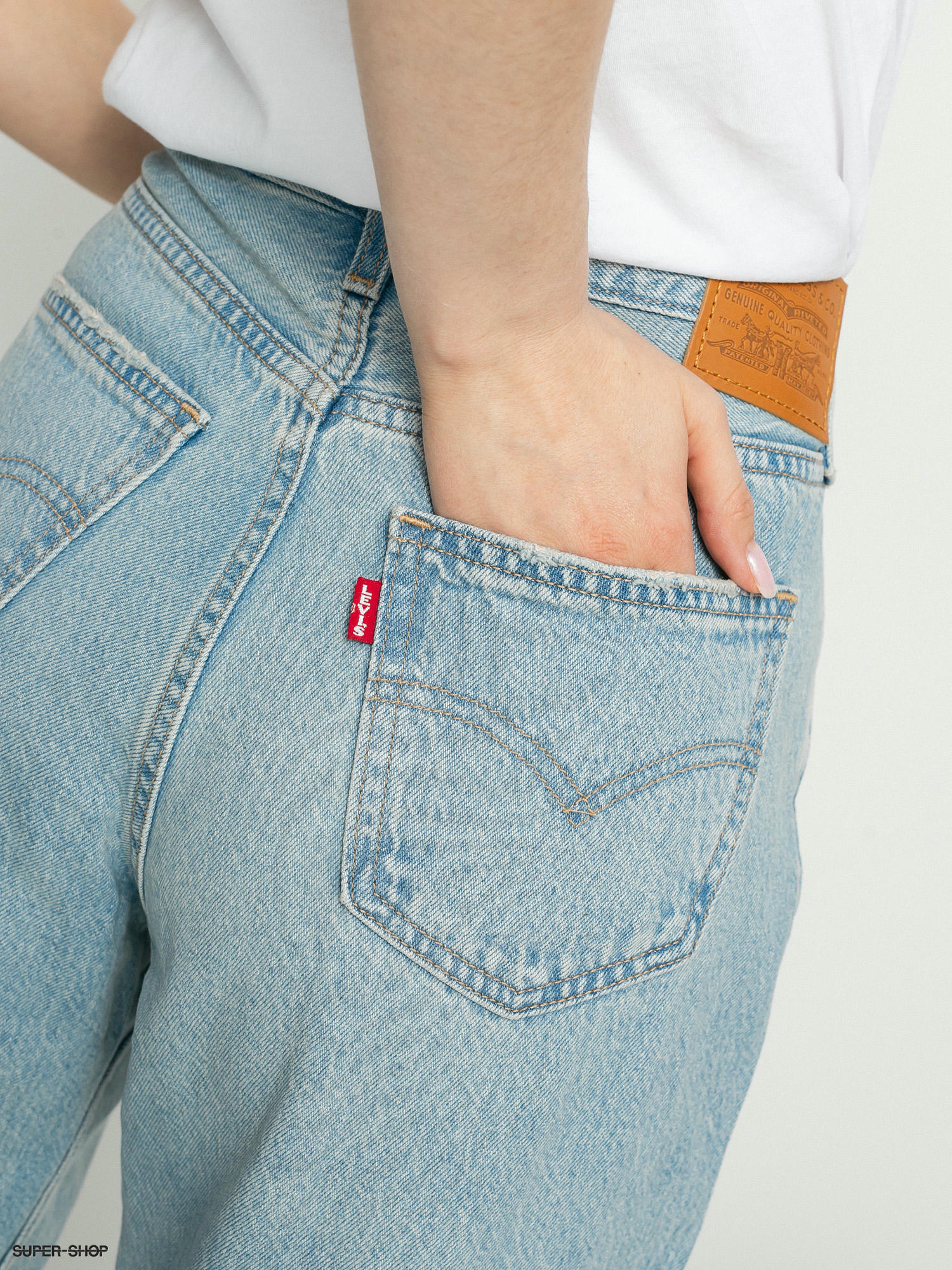 levi's loose straight wb low blow