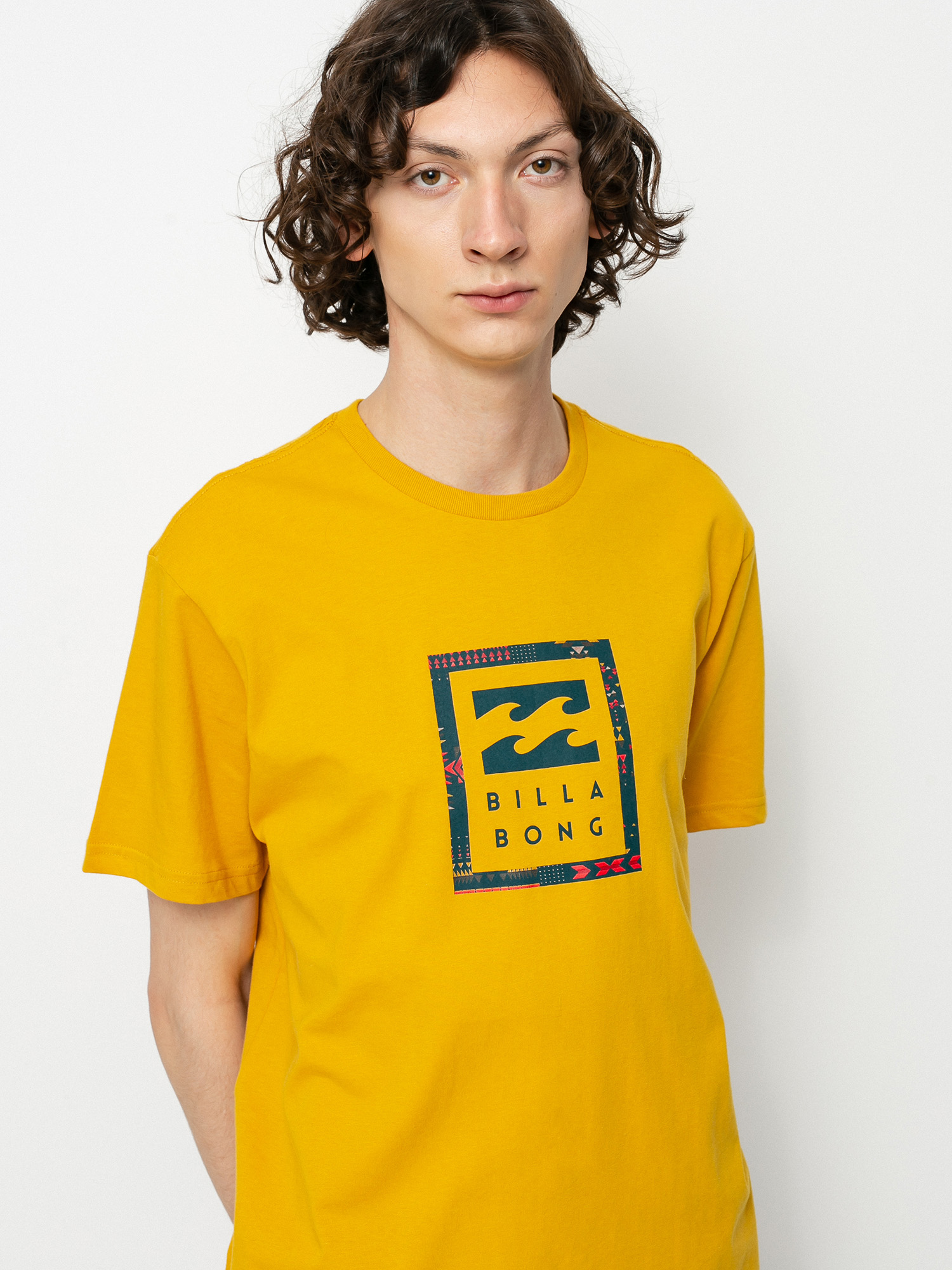Billabong Unity Stacked T-shirt (mustard)