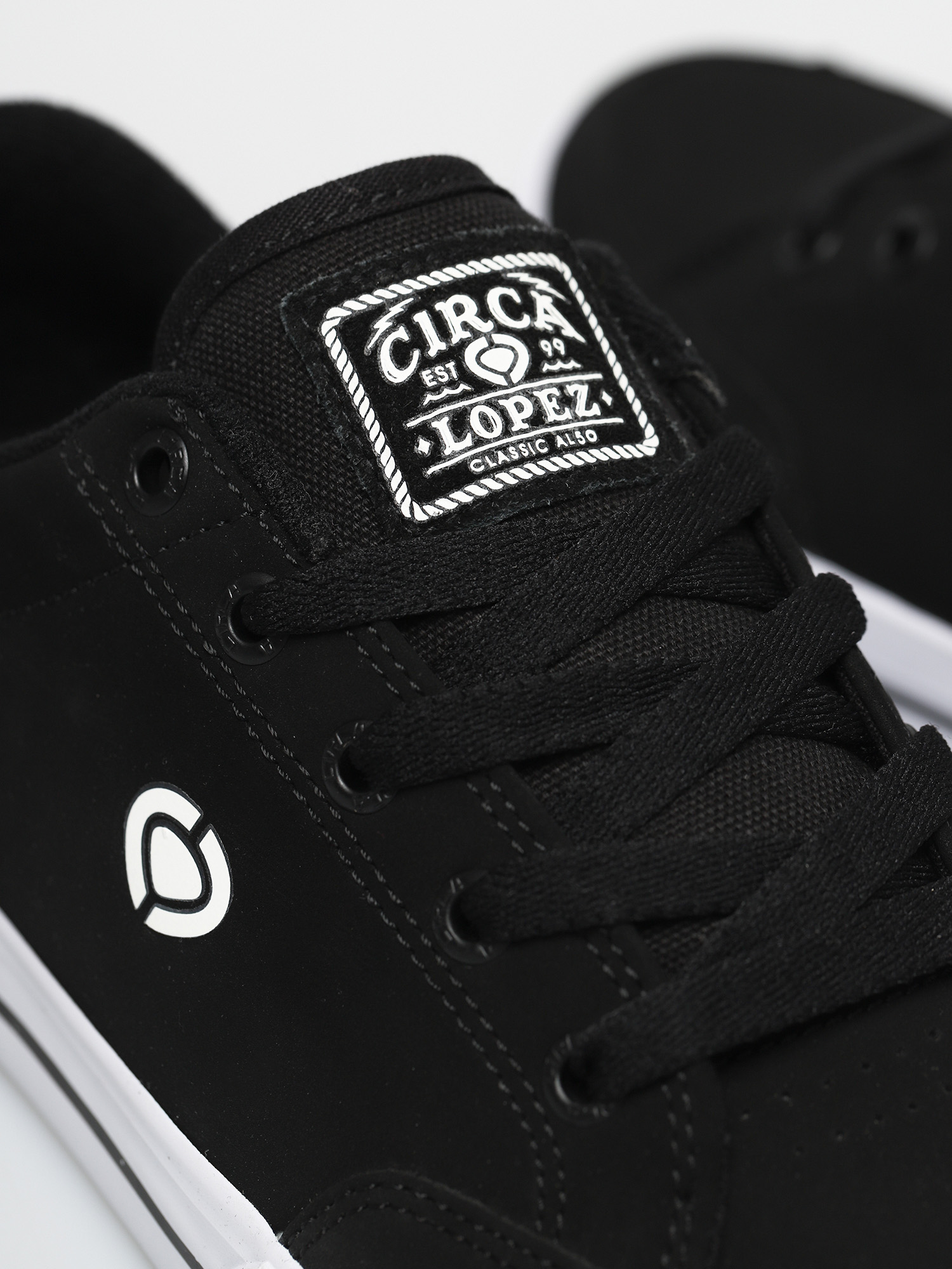 Circa Al 50 Slim Shoes (black/white/synthetic)