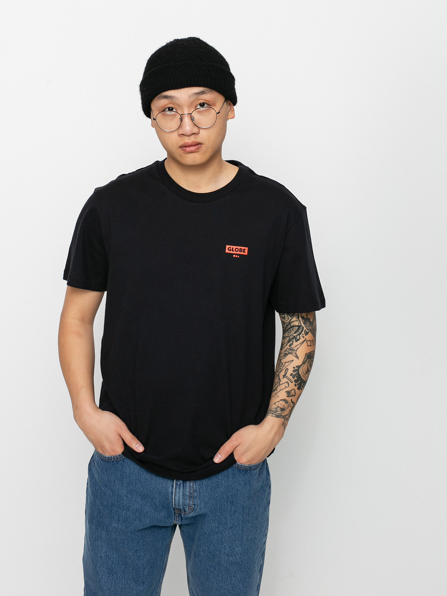 Globe Living Low Velocity T-Shirt (black)