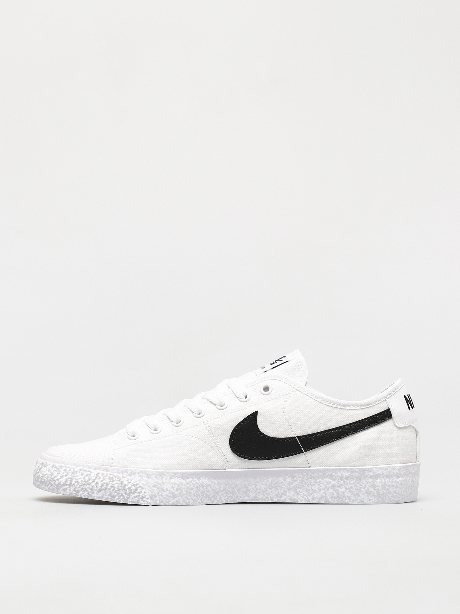 Nike SB Blazer Court Shoes (white/black white black)