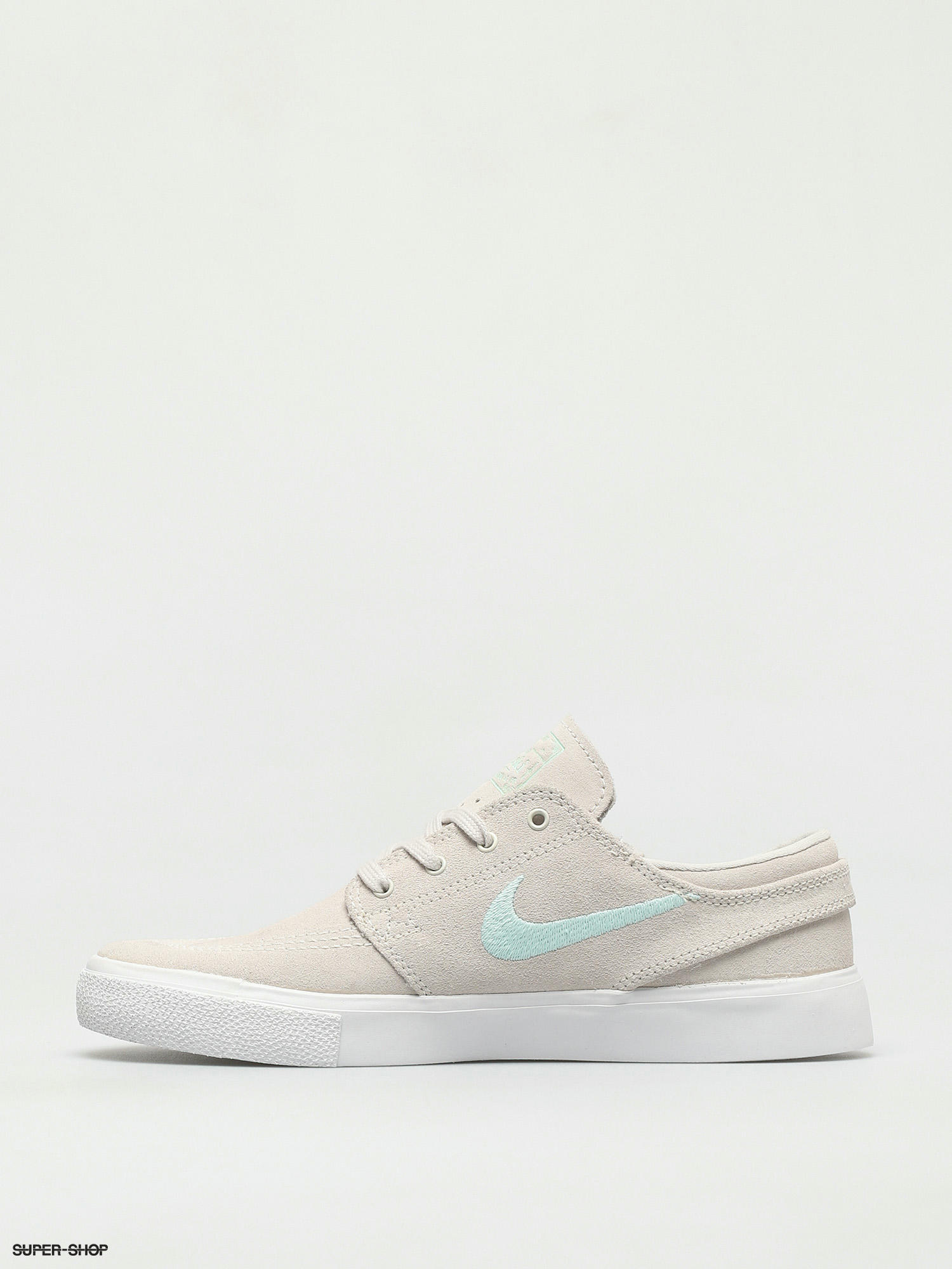 nike sb zoom janoski trainers in white suede