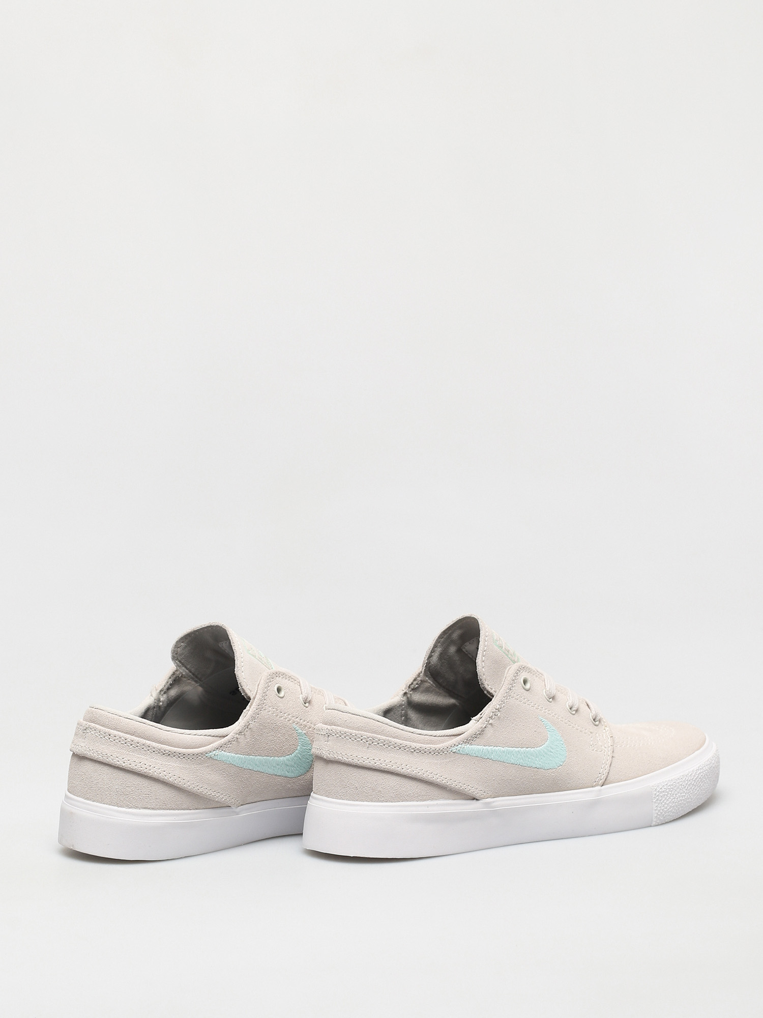 Nike SB Zoom Janoski Rm Shoes (summit 