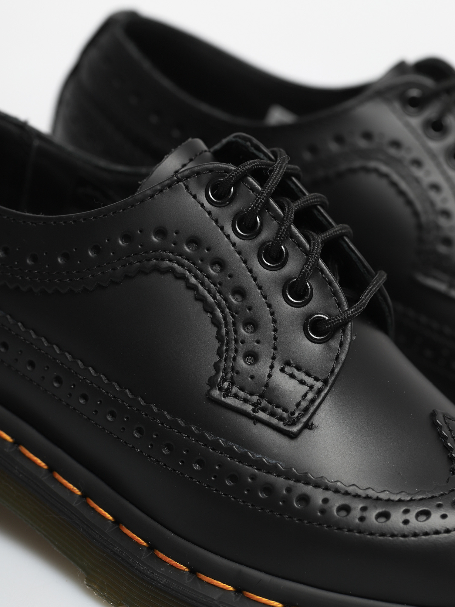 Dr. Martens 3989 Brogue Schuhe (Black)