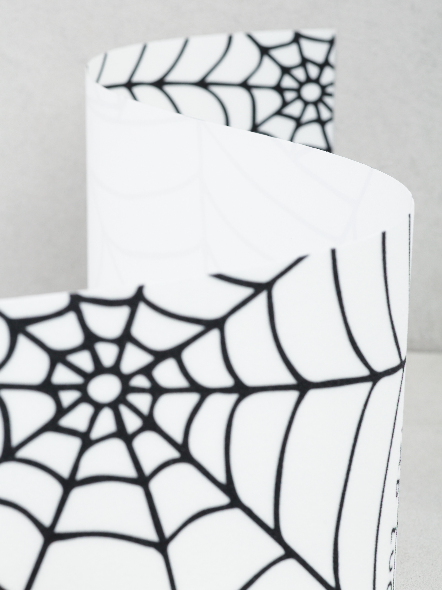 Hard Luck Spiderweb Griptape (clear)