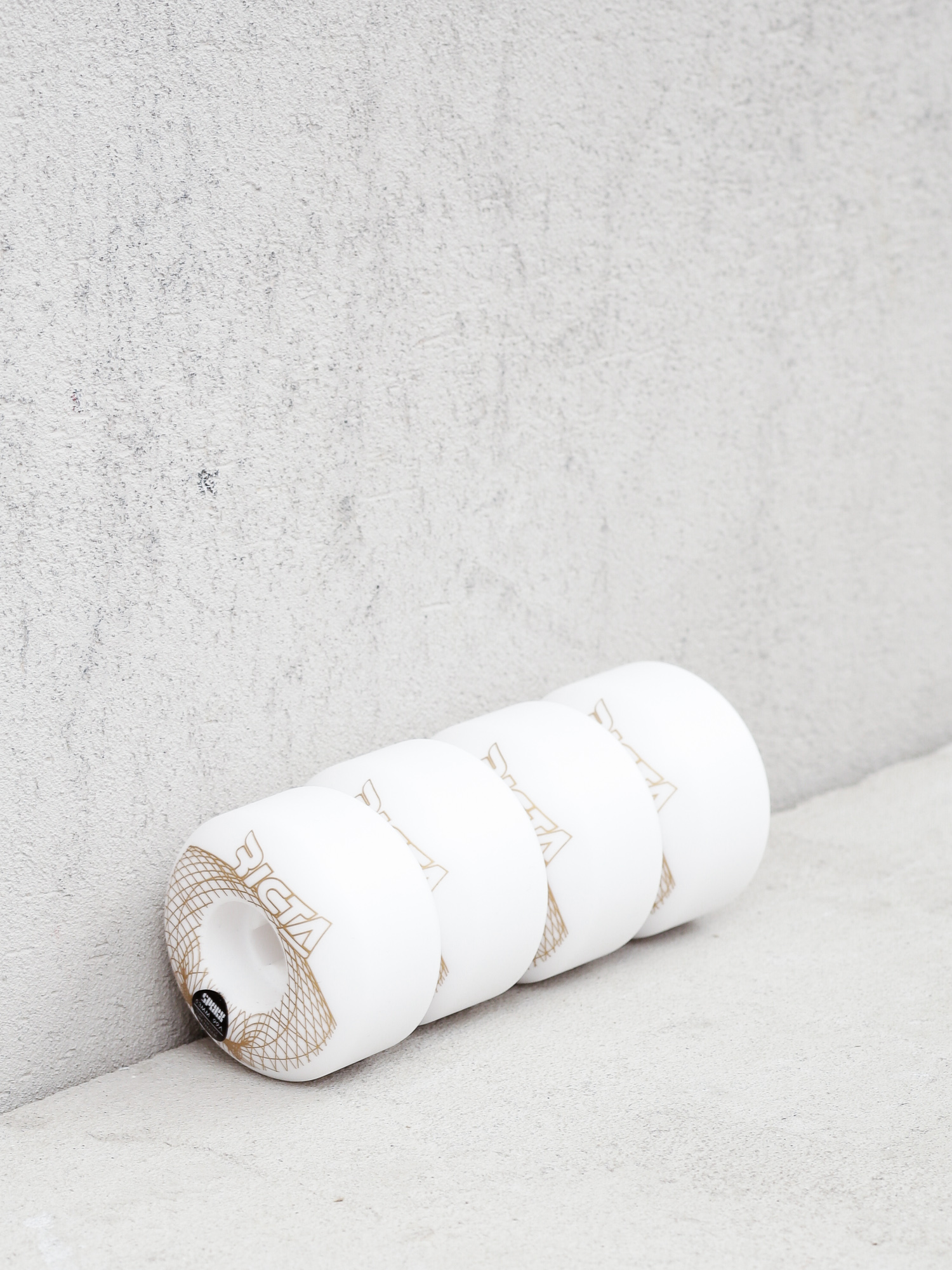 Ricta Wireframe Sparx 99a Wheels (white/gold)