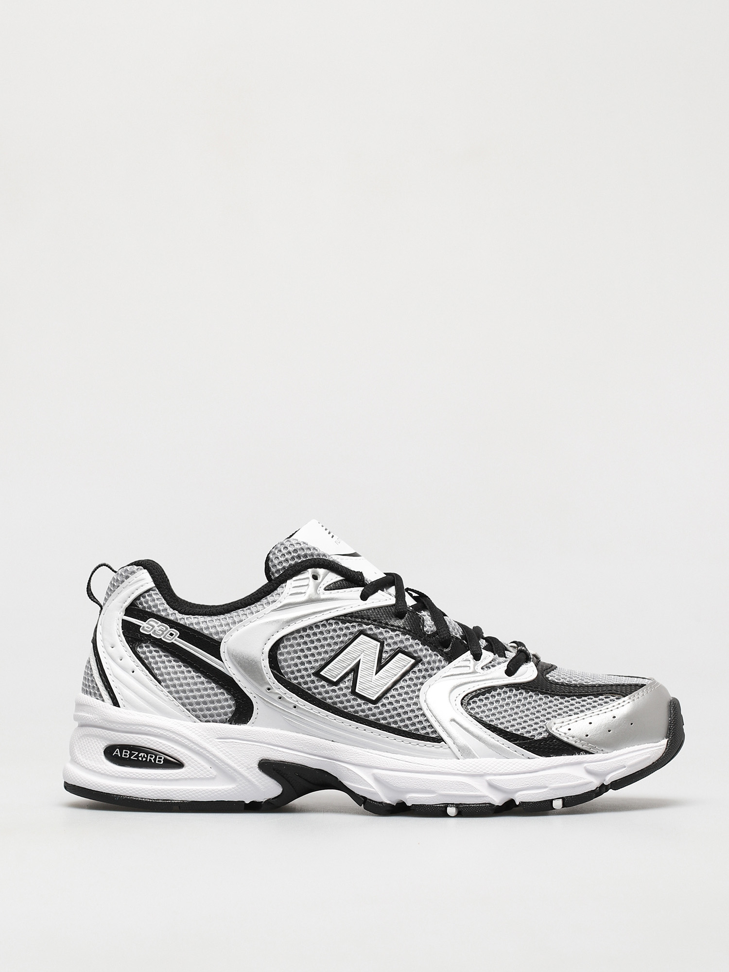 New Balance 530 Shoes (munsell white/light gold met)