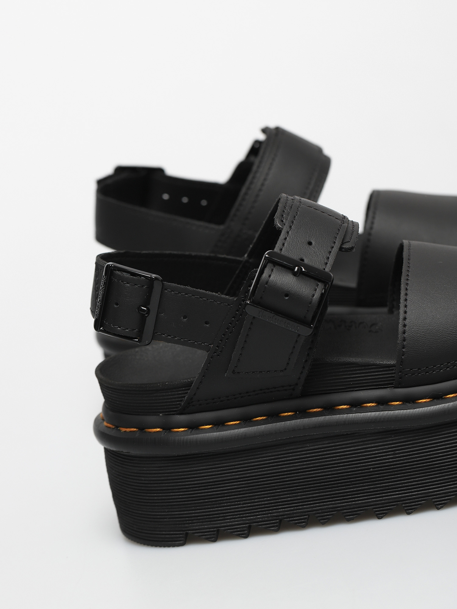 Dr. Martens Voss Quad Sandals Wmn 