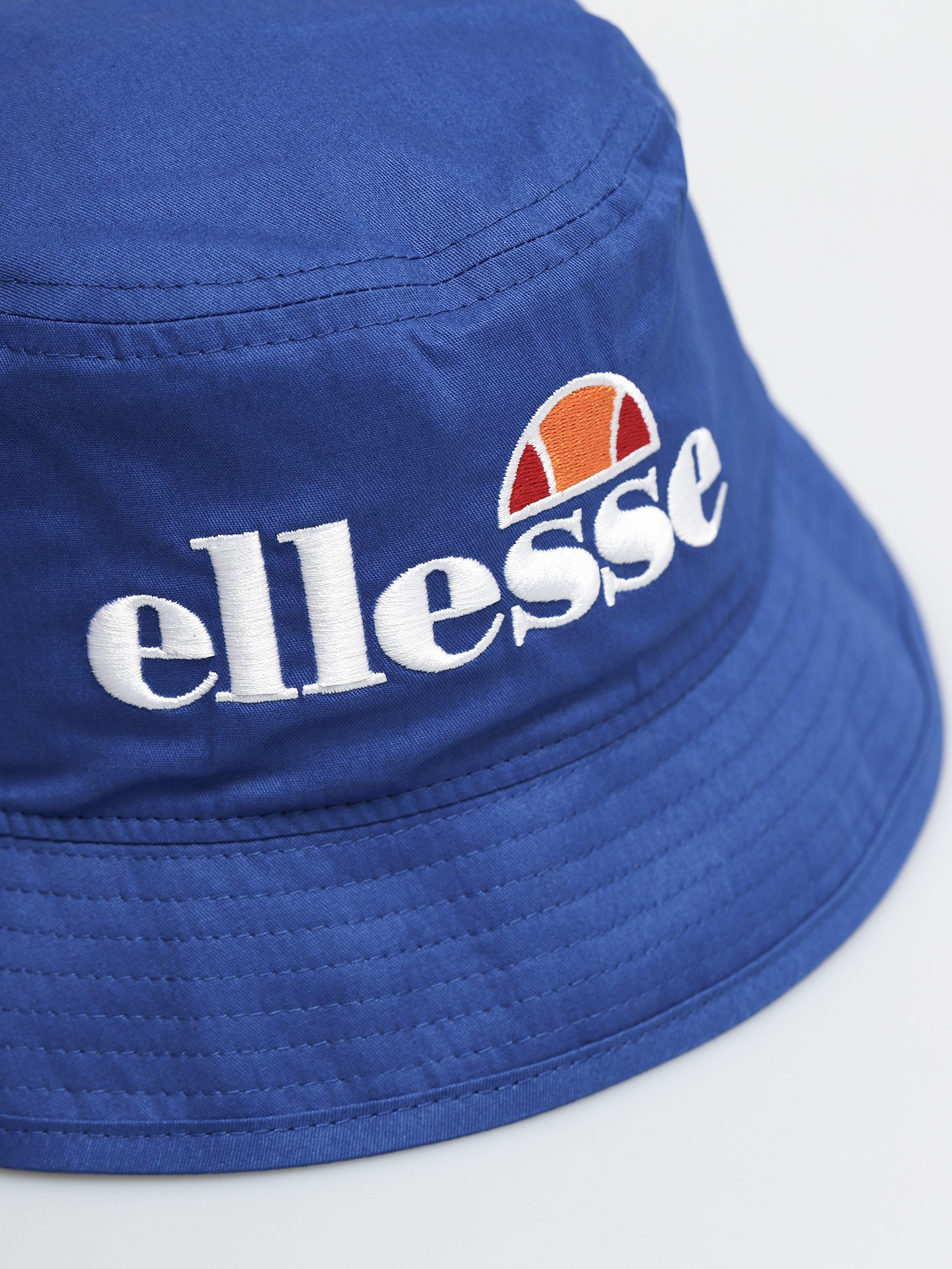 ellesse hat
