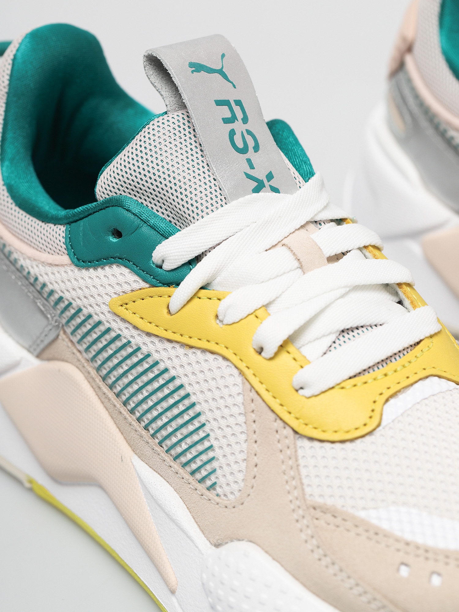 Puma Rs X OQ Shoes Wmn (beige)