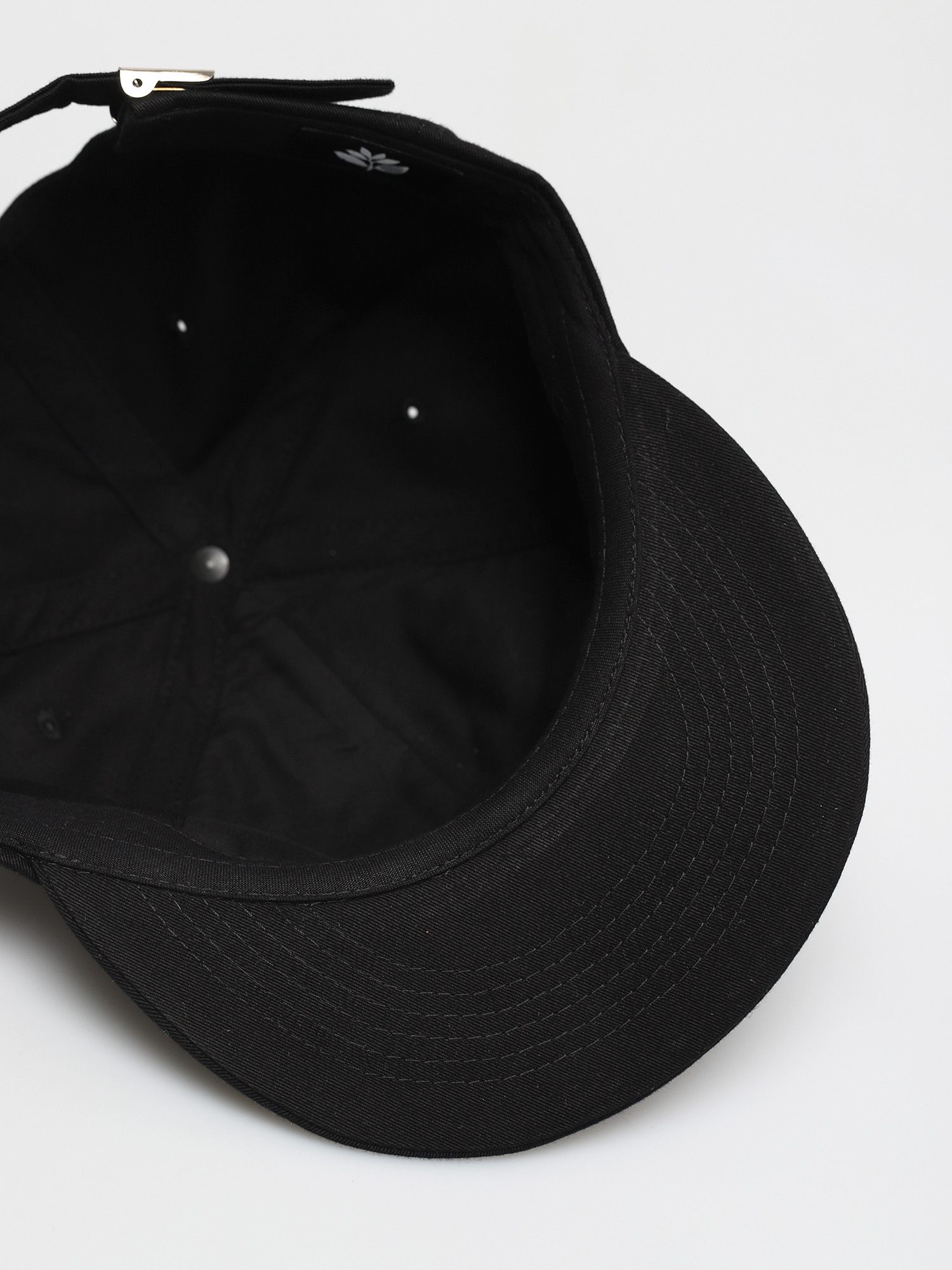 Magenta Plant 6P Cap (black)