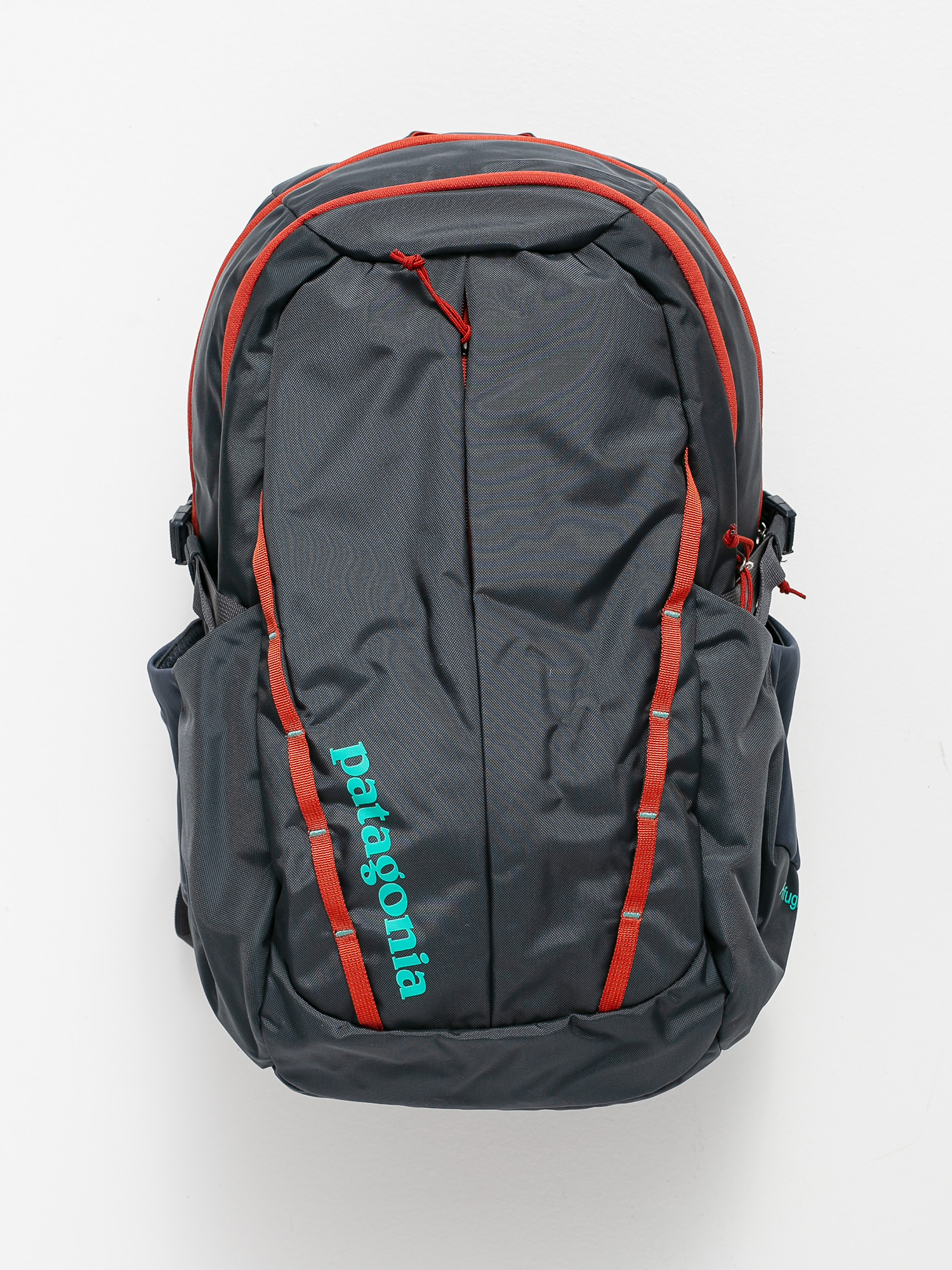 Patagonia Refugio Pack 28L Backpack (smolder blue w/roots red)