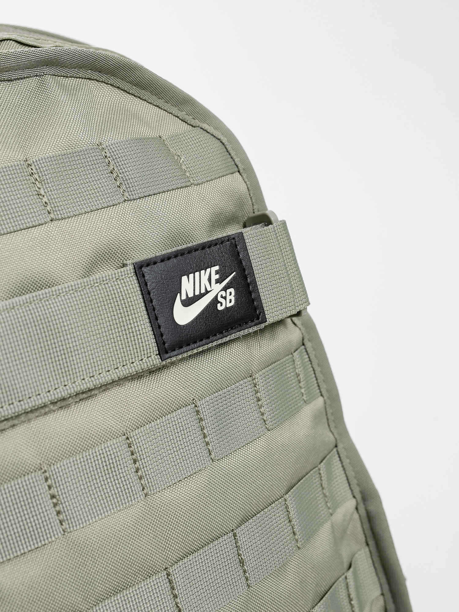 Nike SB Rpm Backpack (light army/light army/coconut milk)