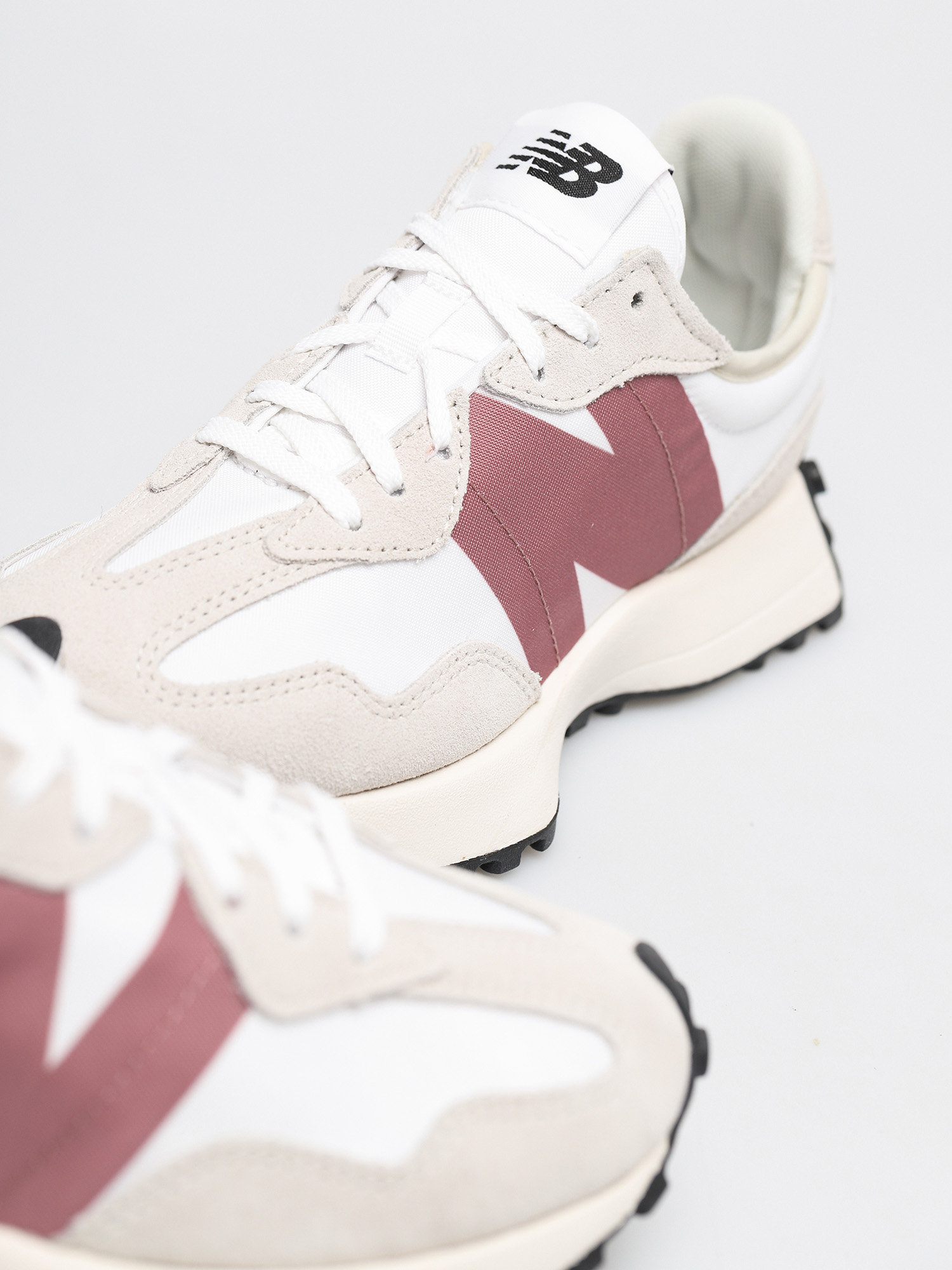 New Balance 327 Shoes Wmn (light grey rose)