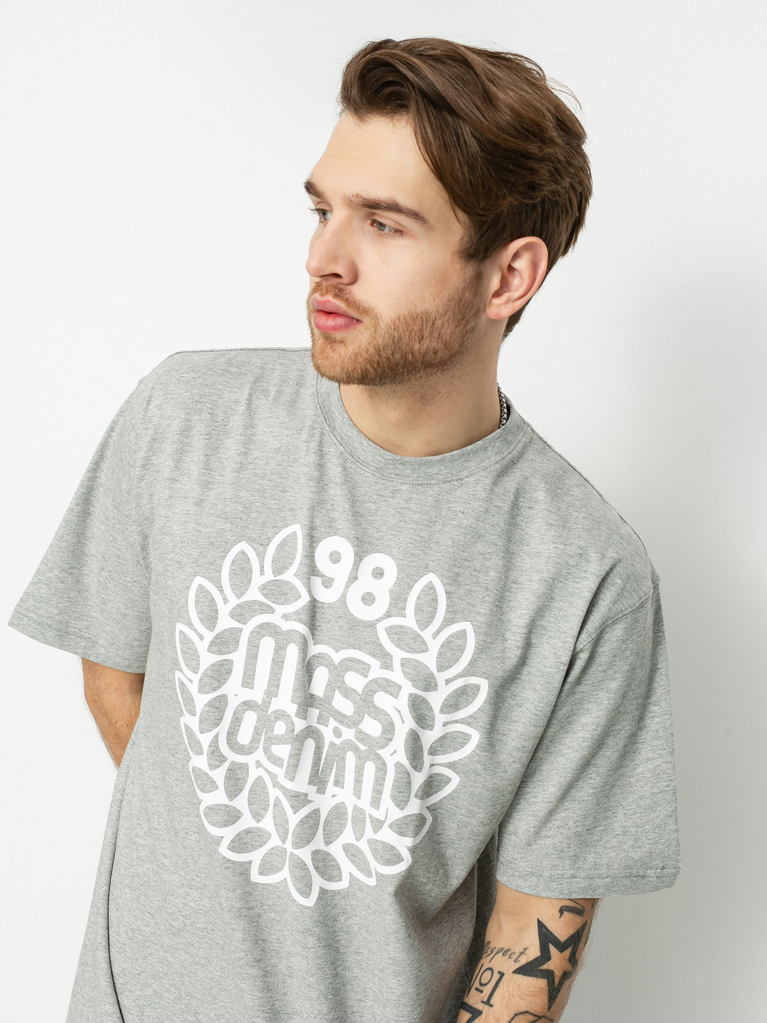 light heather grey t shirt