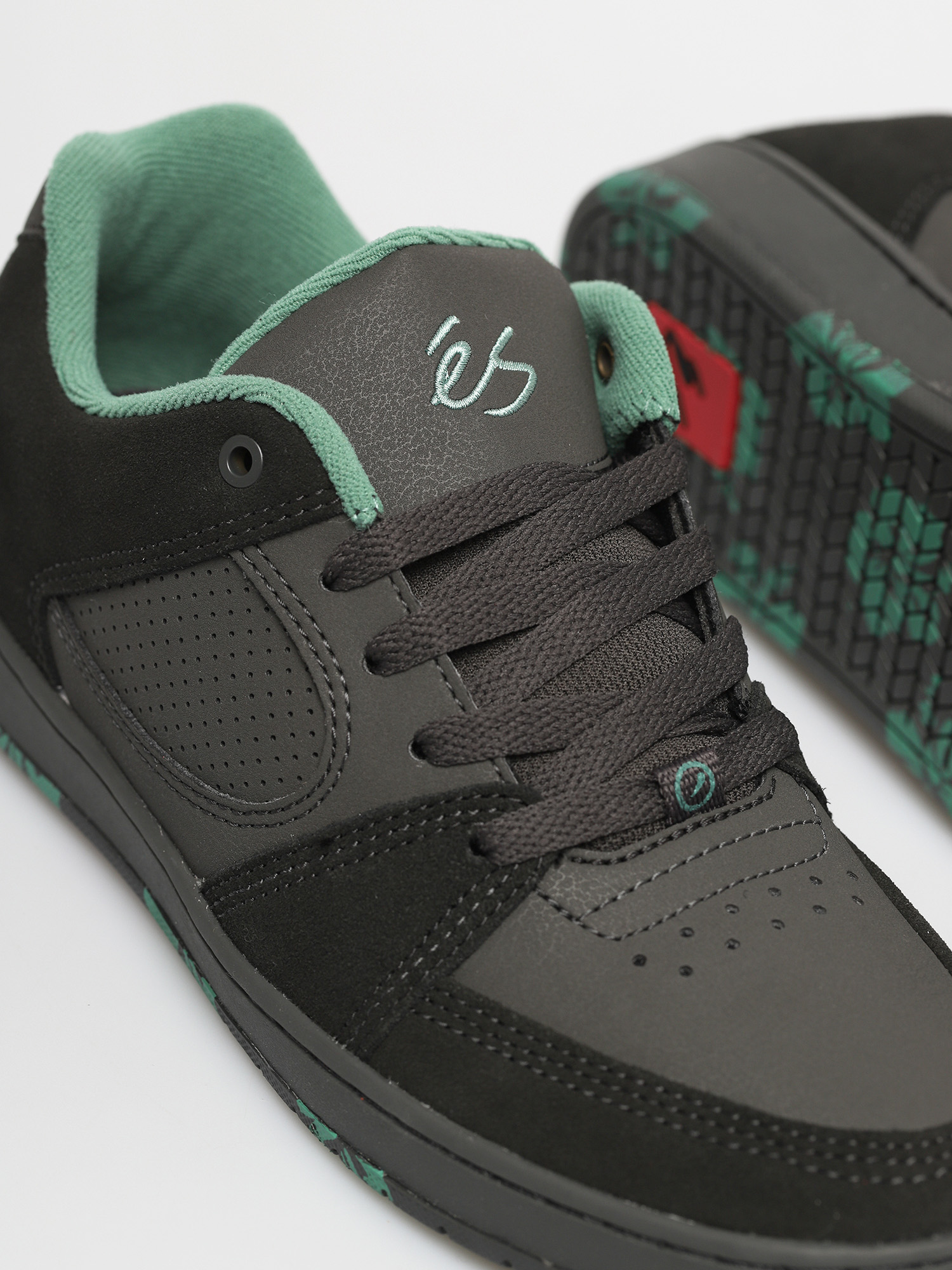 eS Accel Slim Schuhe (black/green)