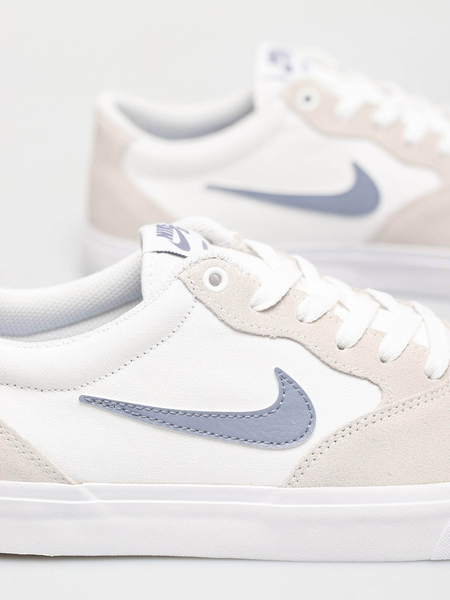 Nike SB Chron Solarsoft Shoes (white/ashen slate white white)