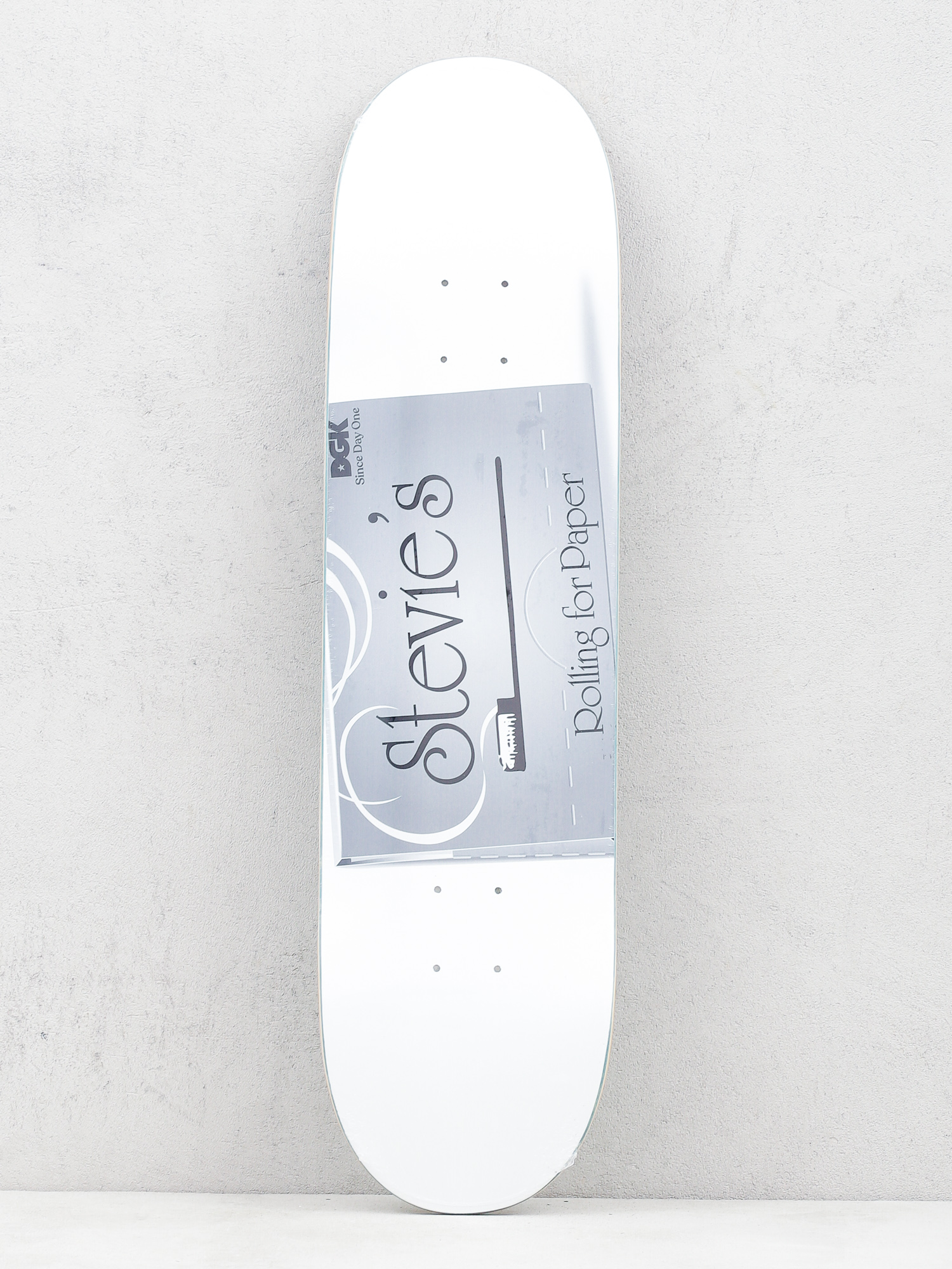 DGK Rolling Papers Deck (stevies)