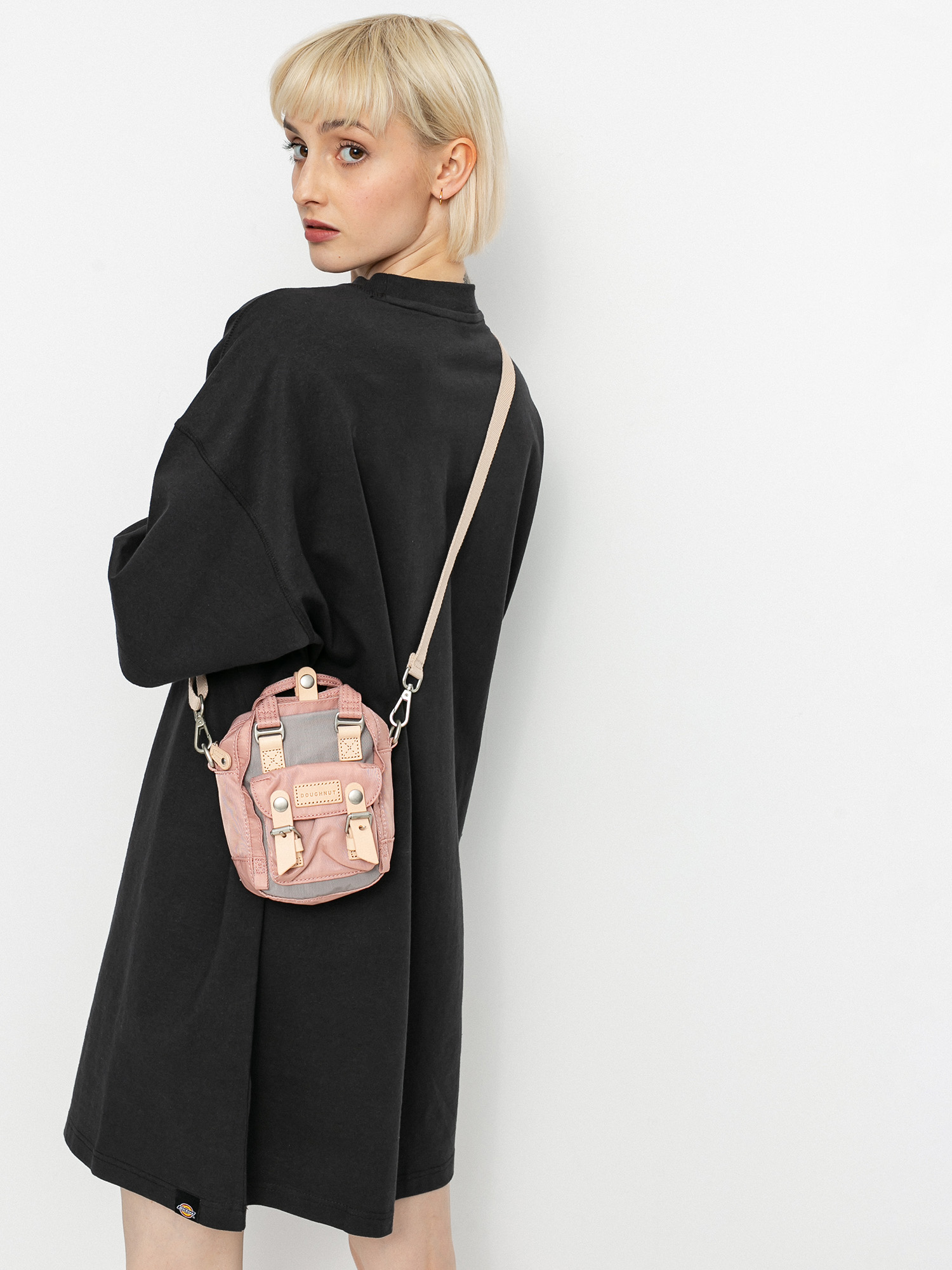 Doughnut Macaroon Tiny Sachet (lavender x rose)