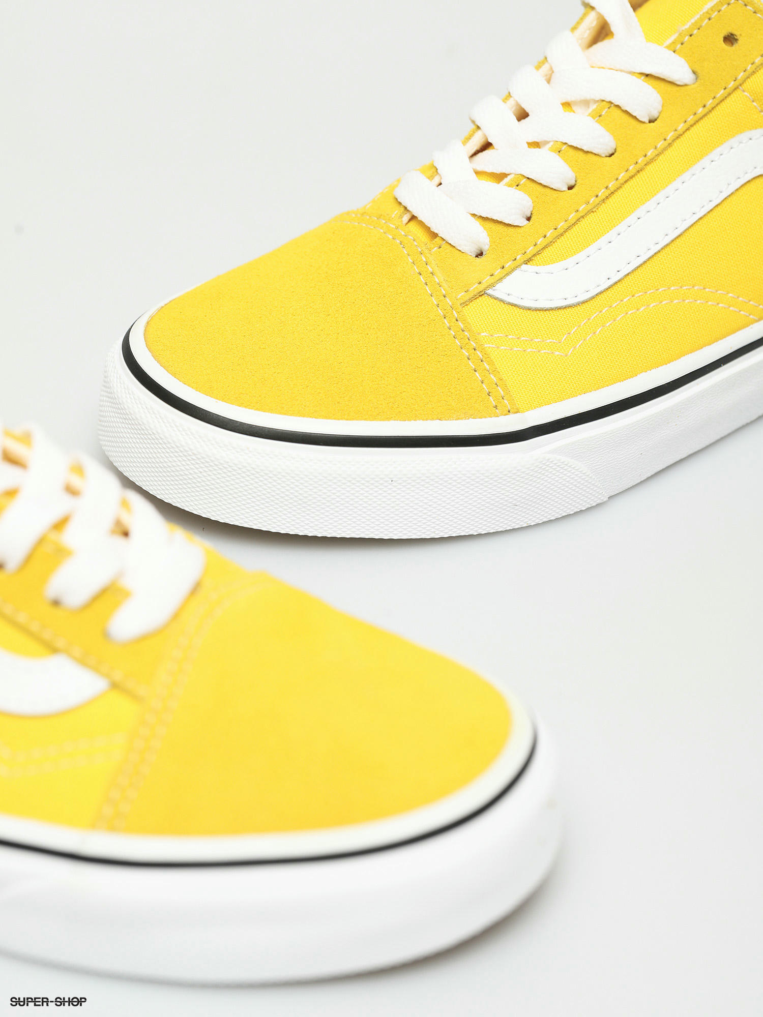 Cyber yellow outlet vans