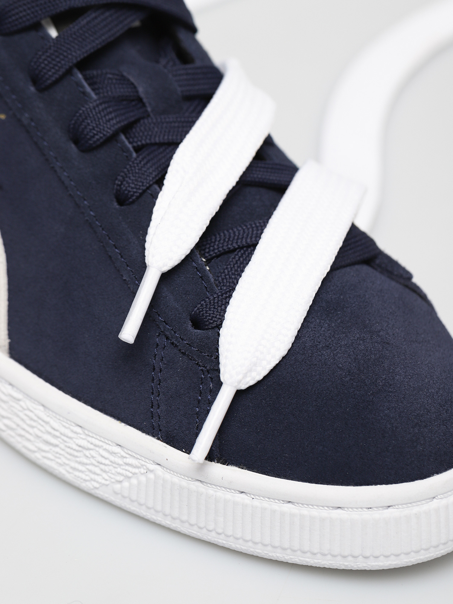 Puma Suede Classic XXI Shoes (black)