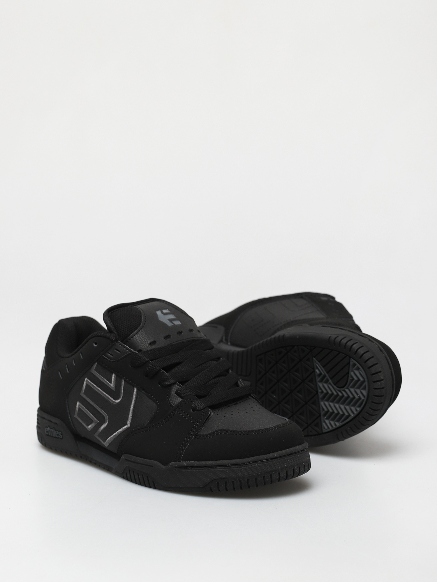 Etnies Faze Shoes (black dirty wash)