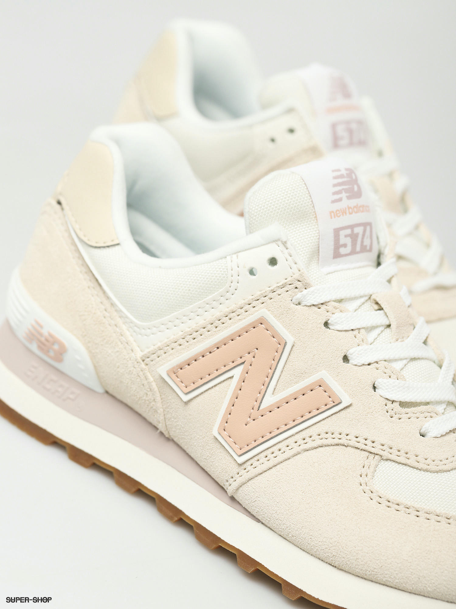 New Balance 574 Shoes Wmn White