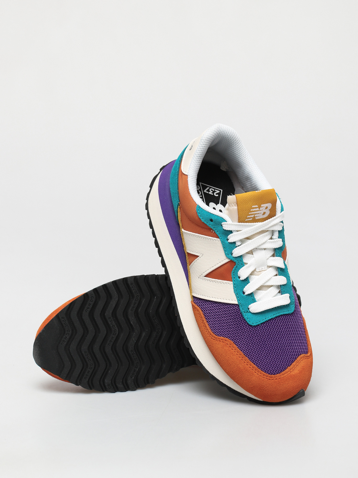 New Balance 237 Shoes Wmn (vintage orange)