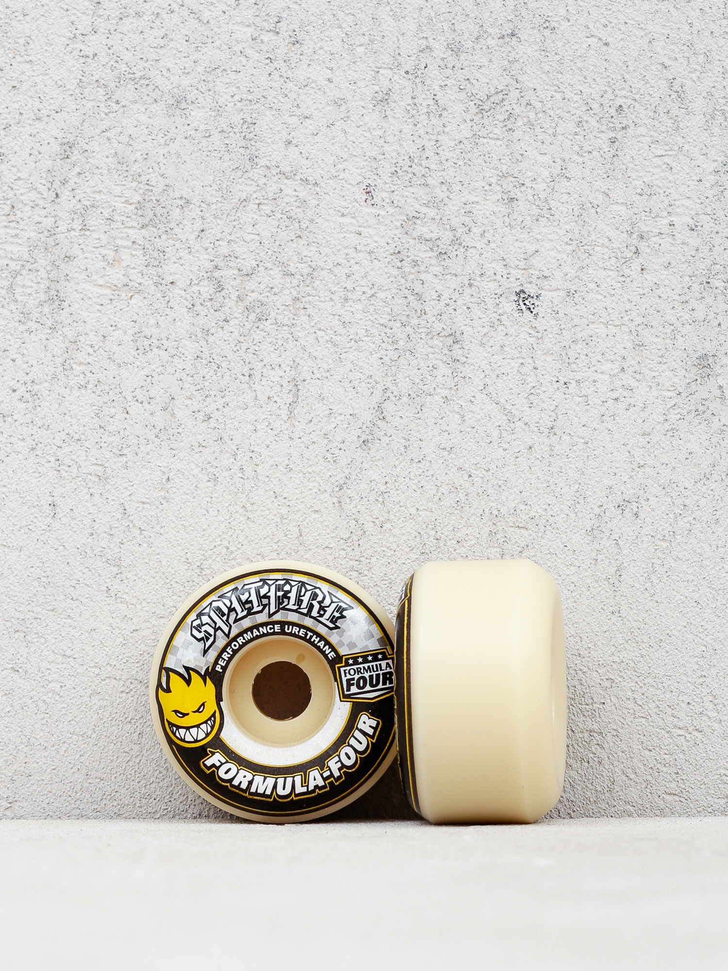 Spitfire F4 99D Conical Wheels (white/silver)