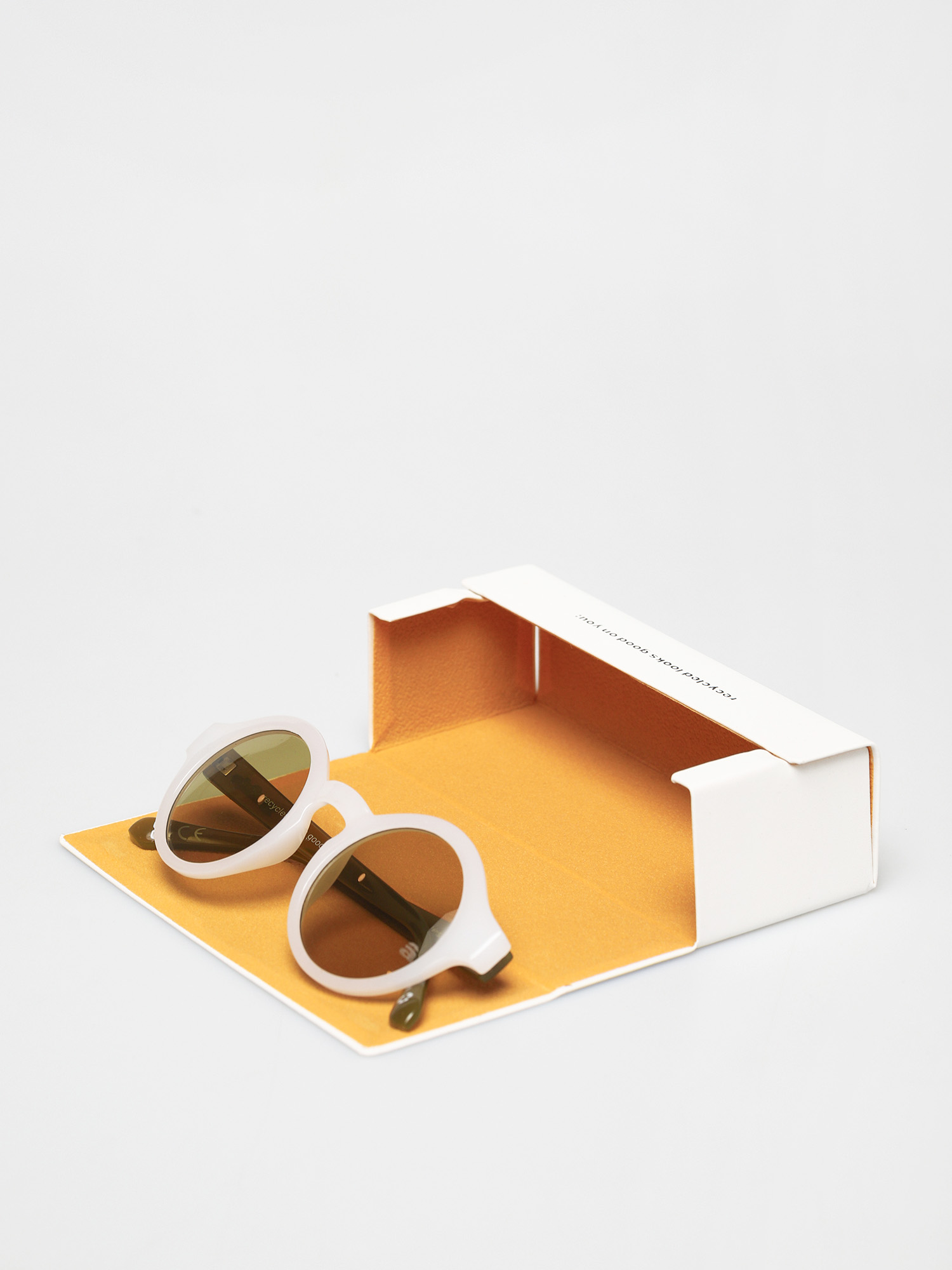 Szade Lazenby Sonnenbrille (bleach wht/char olive/caper)