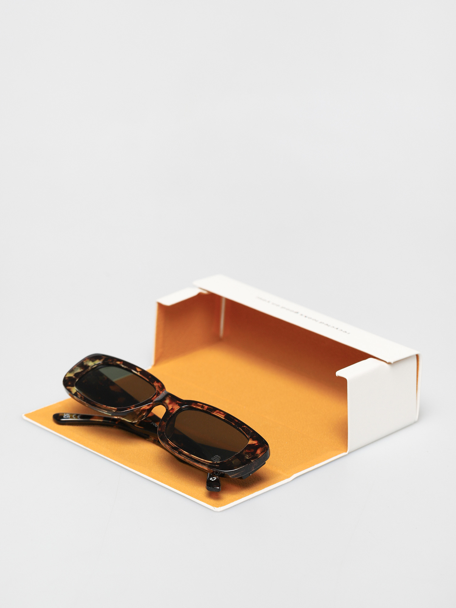 Szade Dollin Sunglasses (jaded green/moss)