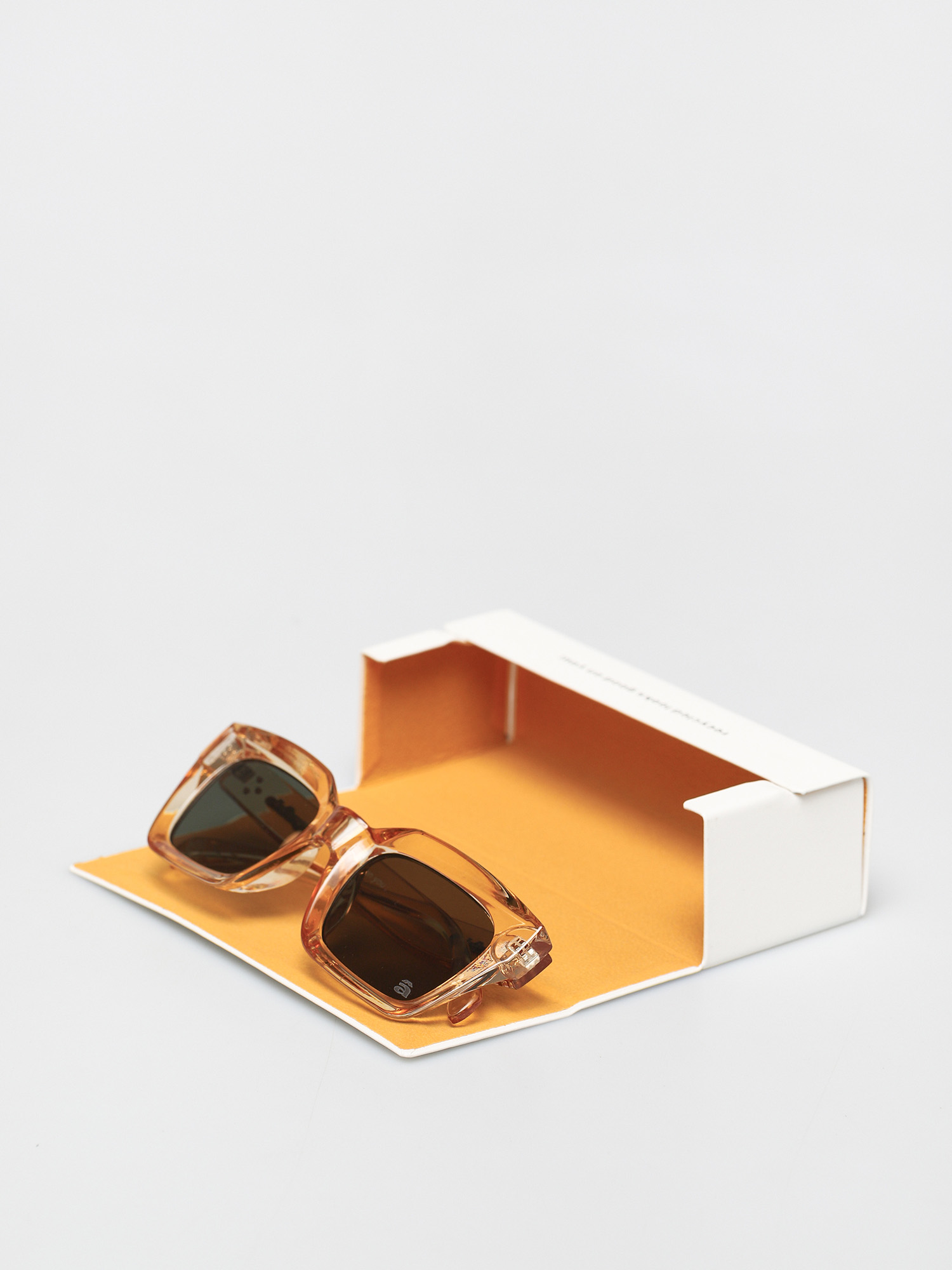 Szade Seidler Sunglasses (naked crystal/moss)
