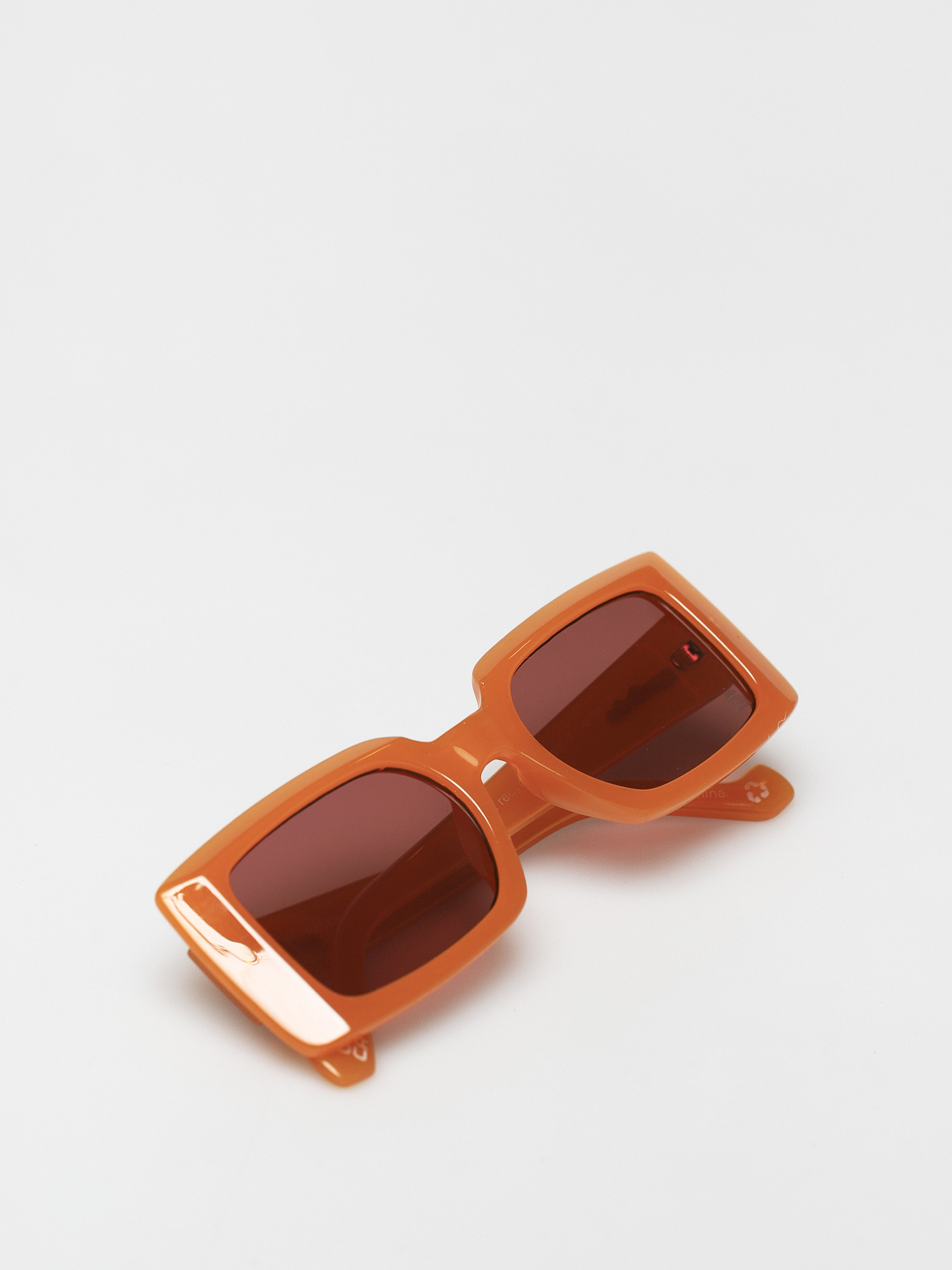 Szade Dart Sunglasses (burnt honey/cherry cola)
