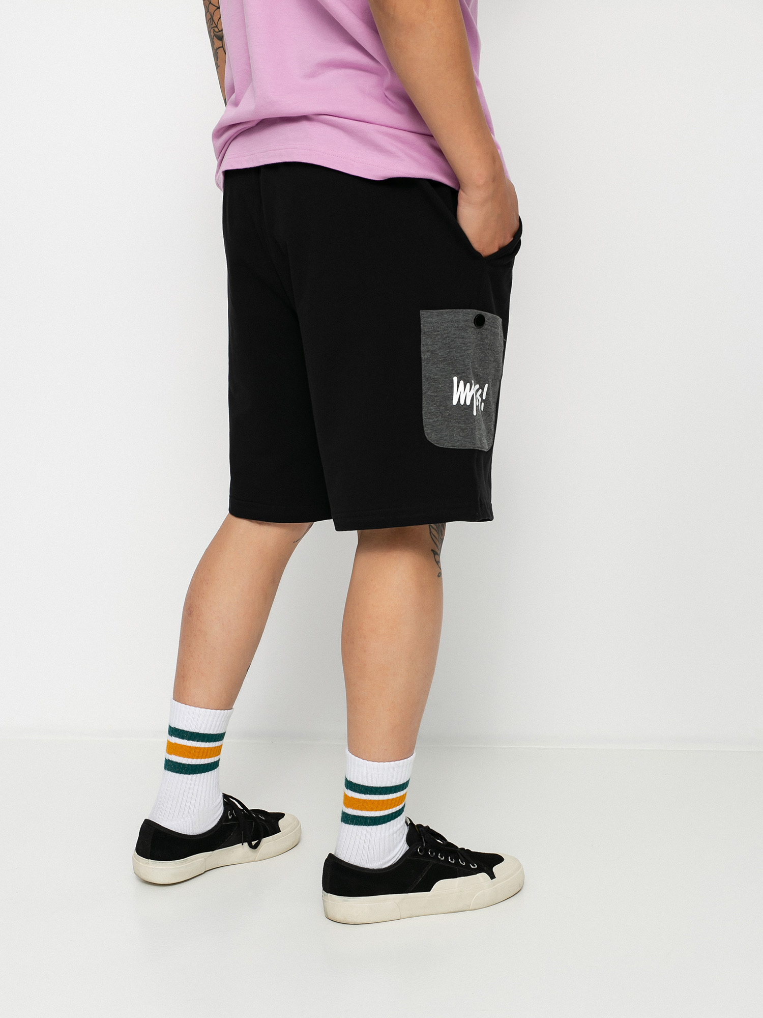 MassDnm Creep Shorts (black)