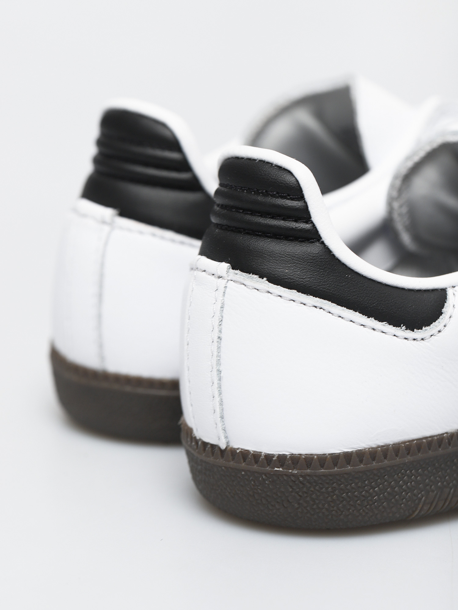 adidas Samba ADV Schuhe (ftwwht/cblack/gum5)