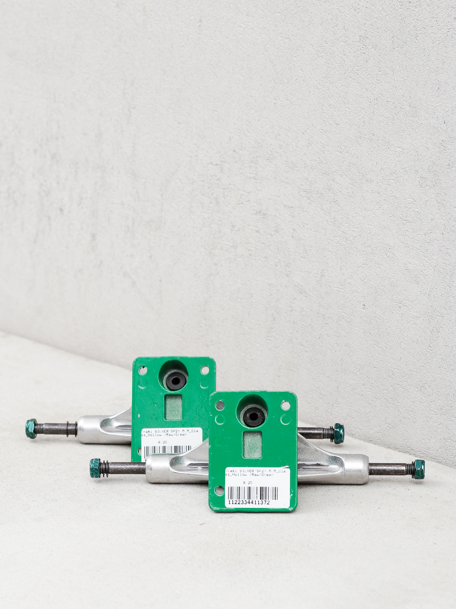 Silver M Class Hollow Trucks (raw/green)