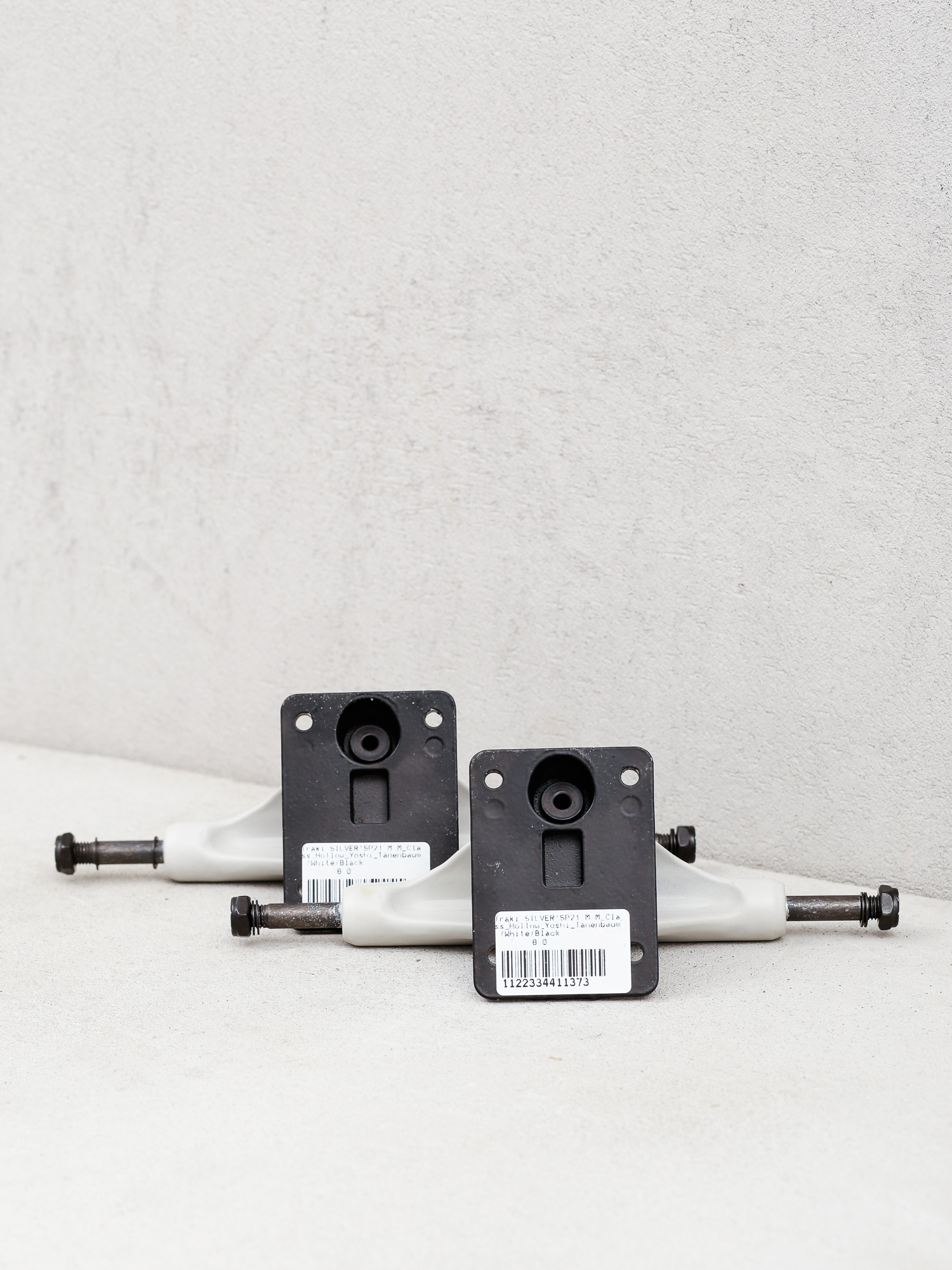 Silver M Class Hollow Yoshi Tanenbaum Achsen (white/black)