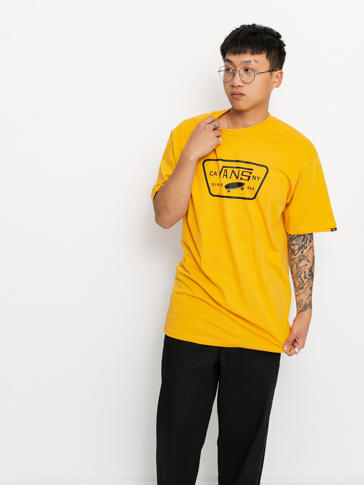 Vans Full Patch T-Shirt (golden glow/black)