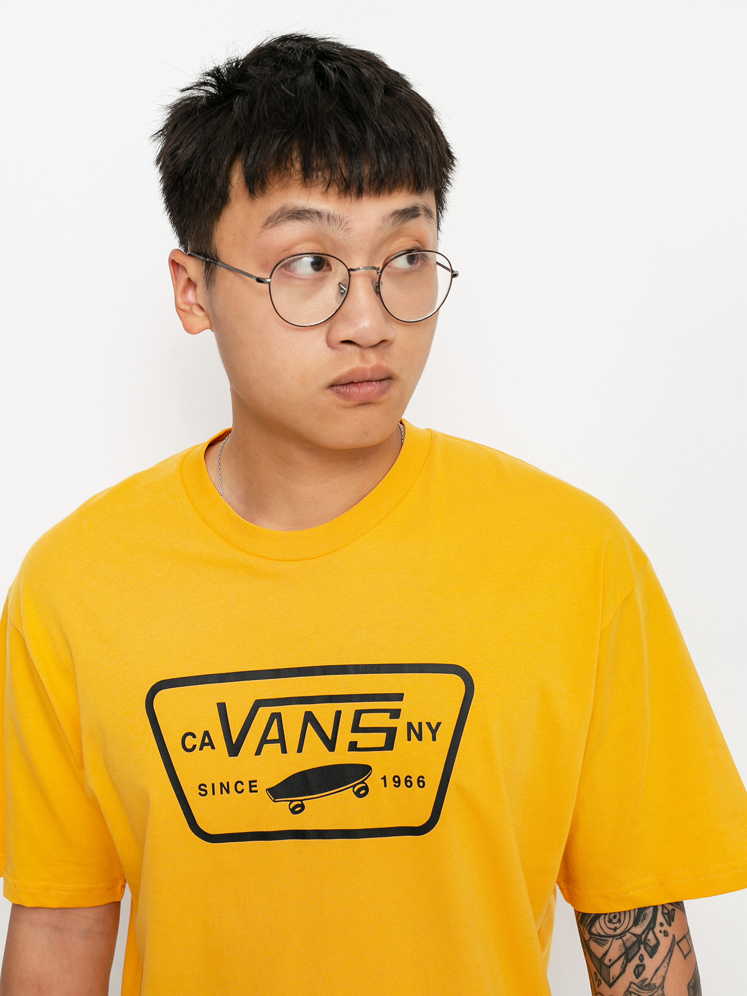 Vans Full Patch T-Shirt (golden glow/black)