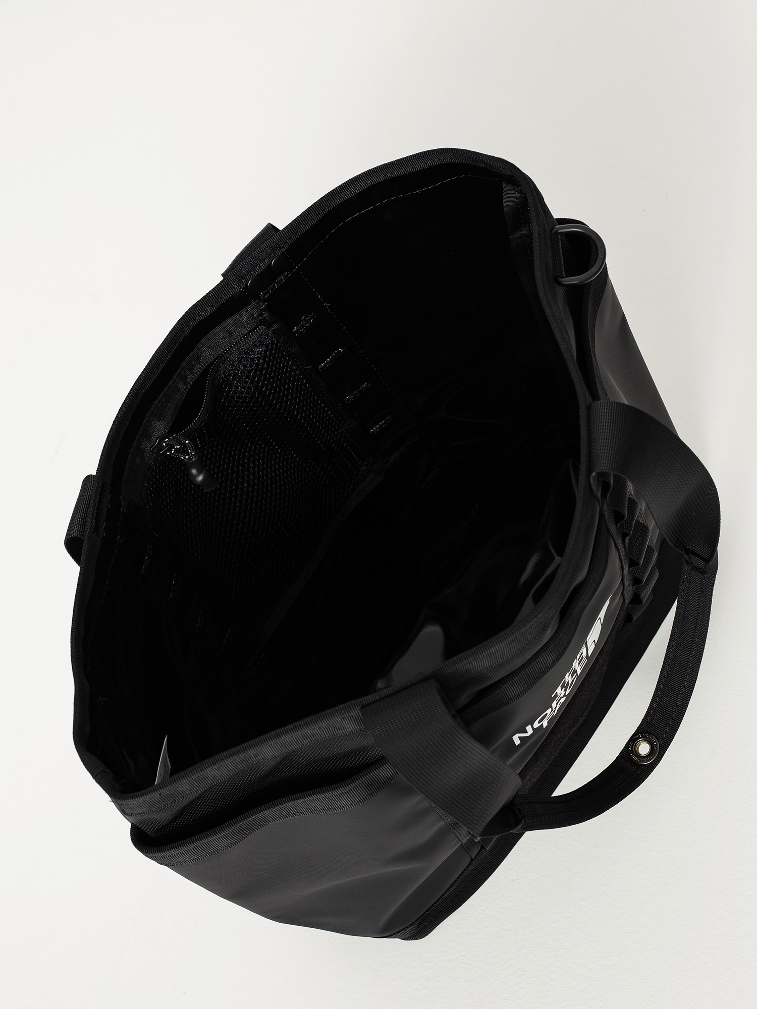 The North Face Explore Utility Tote Handbag (tnf black/tnf white)